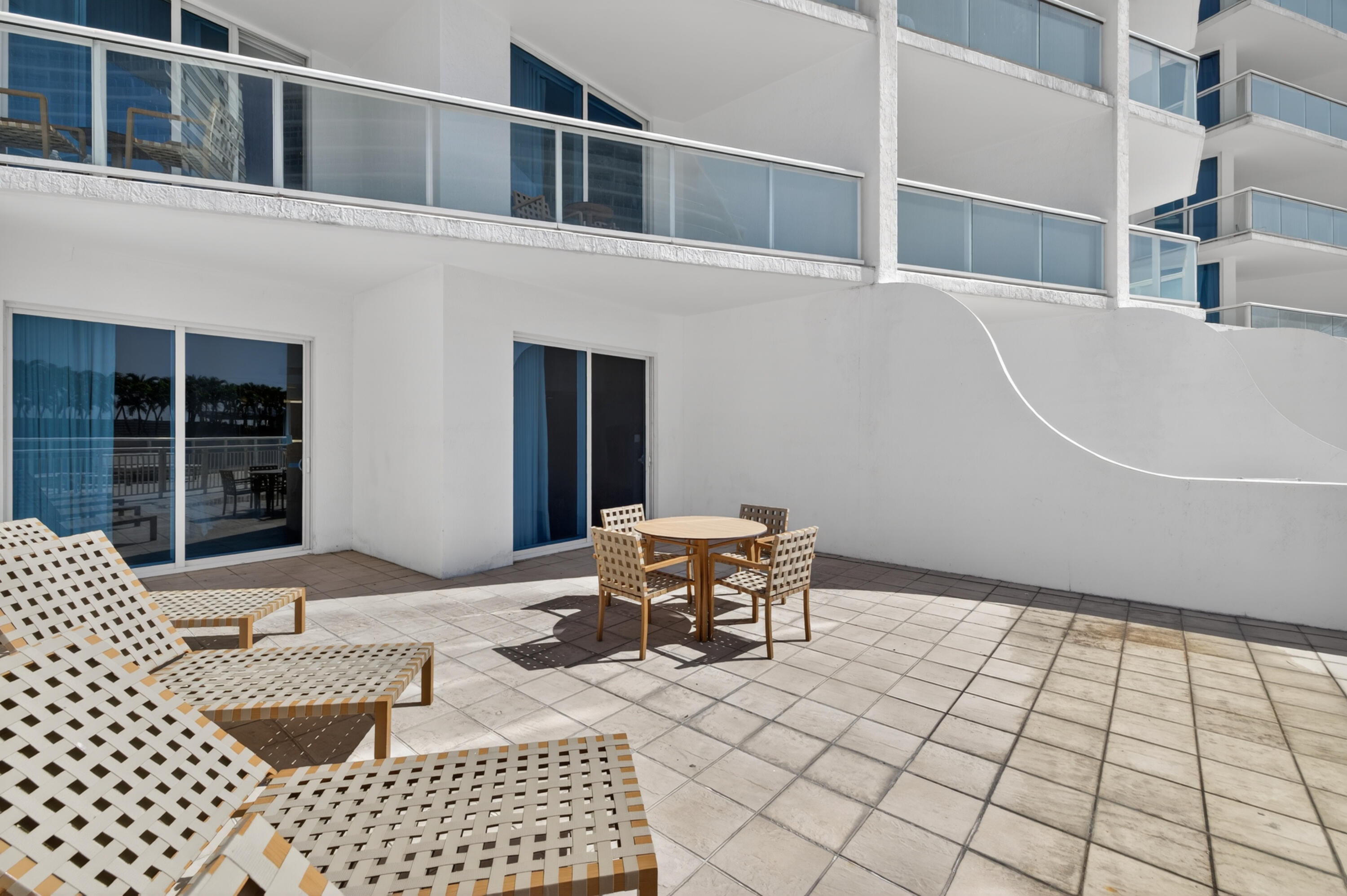 505 N Fort Lauderdale Beach Boulevard 605 Property Photo 34