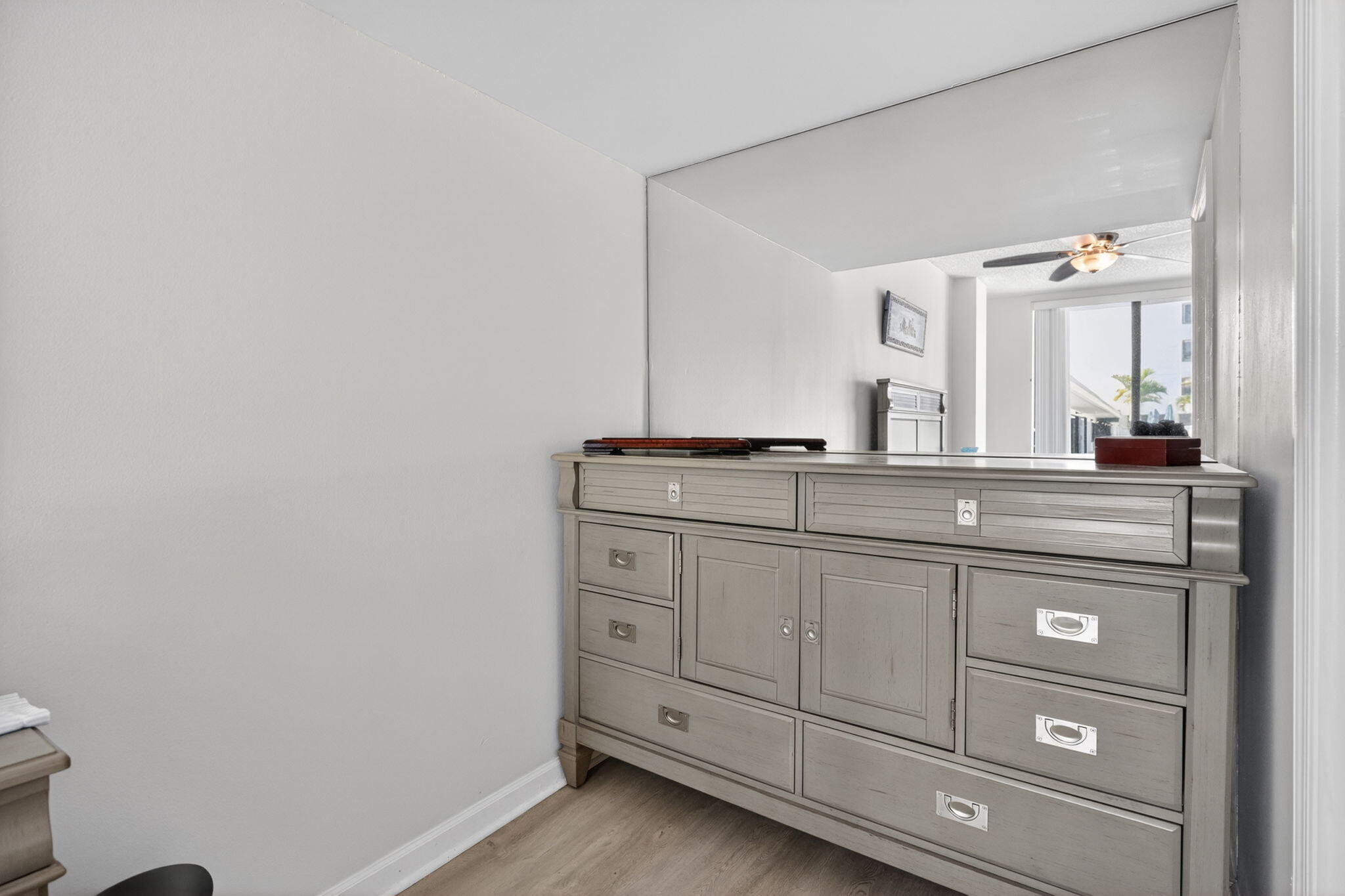 1200 Marine Way Bd2 Property Photo 25