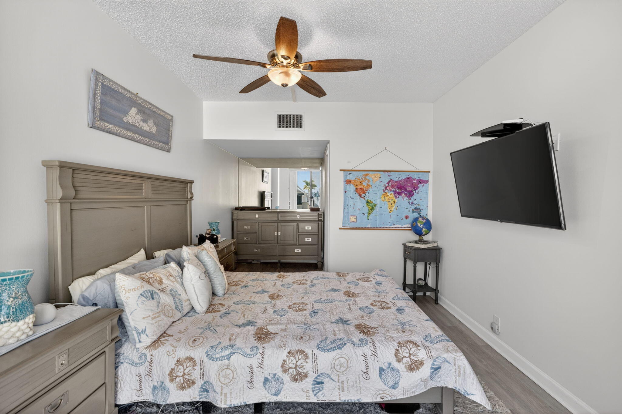 1200 Marine Way Bd2 Property Photo 26