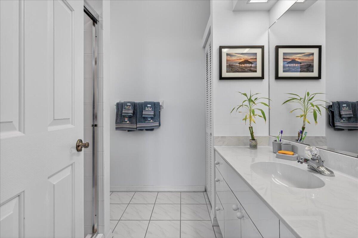 1827 Aynsley Way 4 Property Photo 19