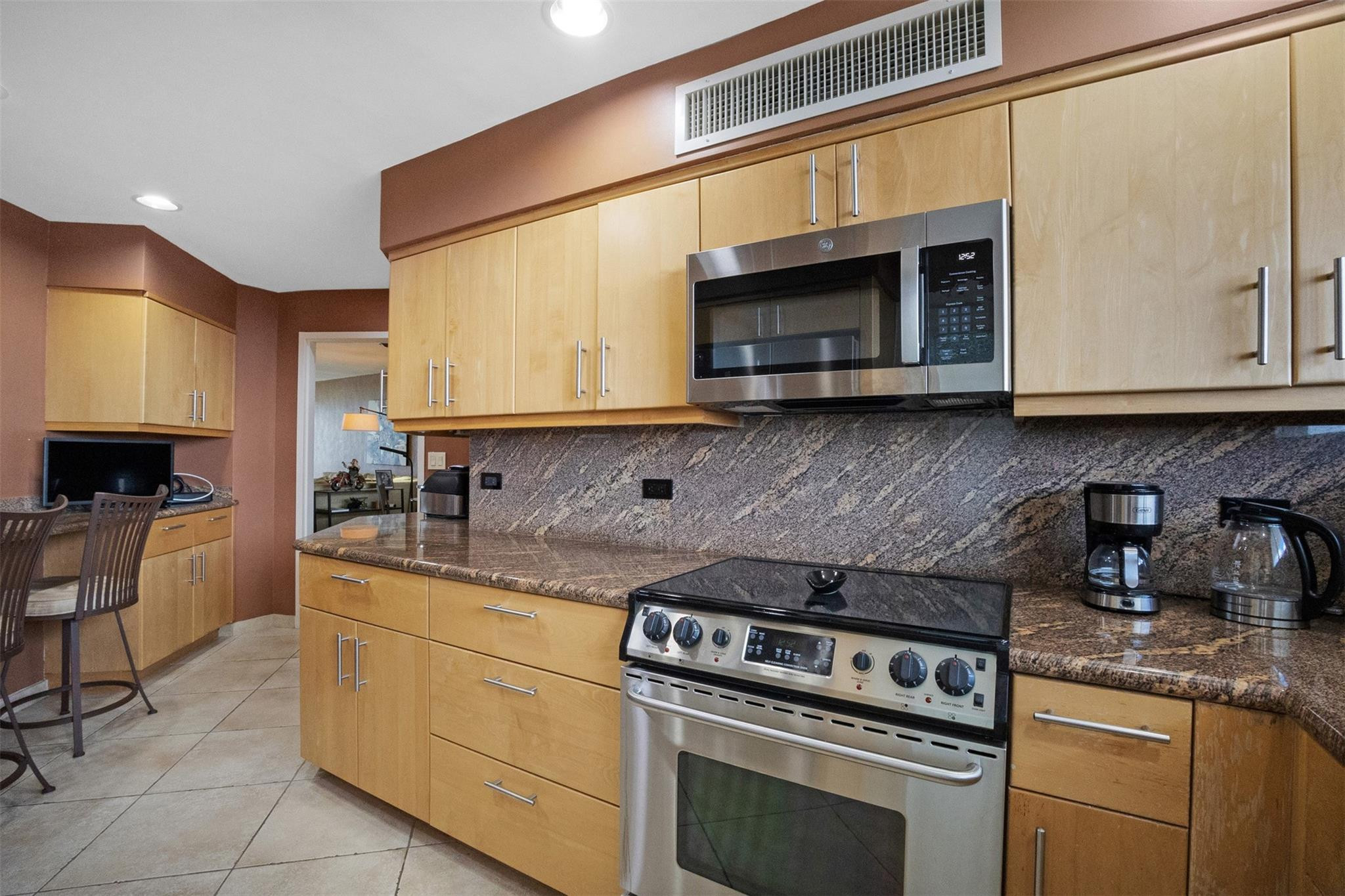 333 Sunset Drive 503 Property Photo 3