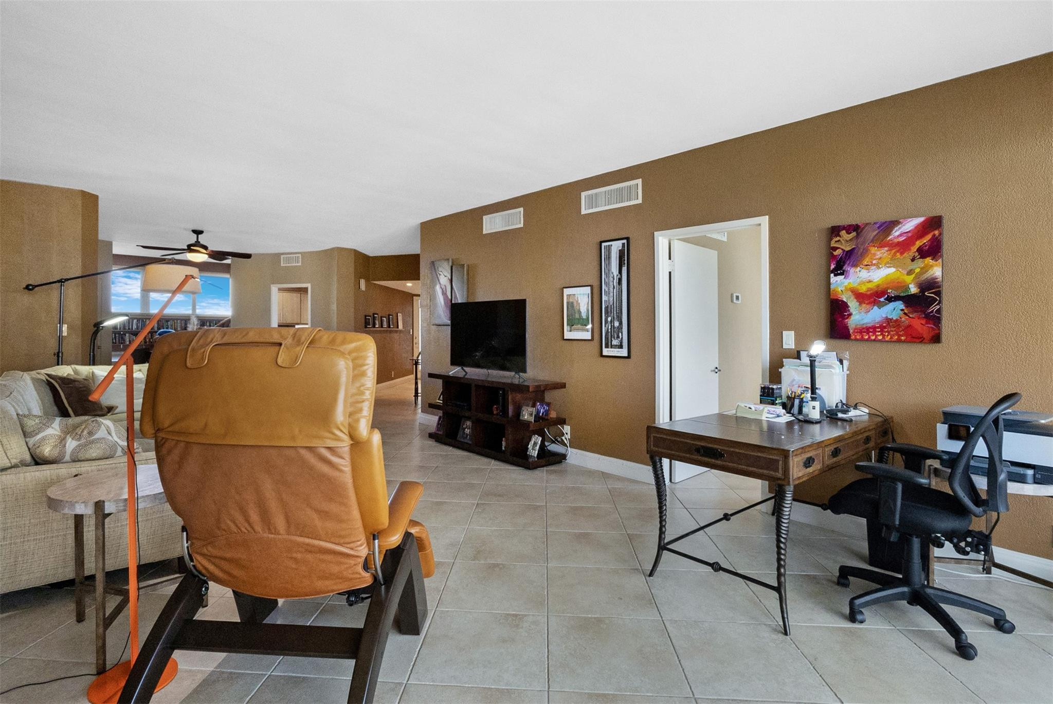 333 Sunset Drive 503 Property Photo 29