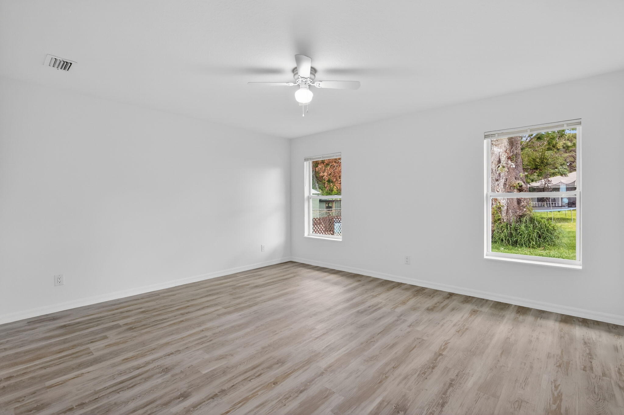 2206 S 34th Street Property Photo 33