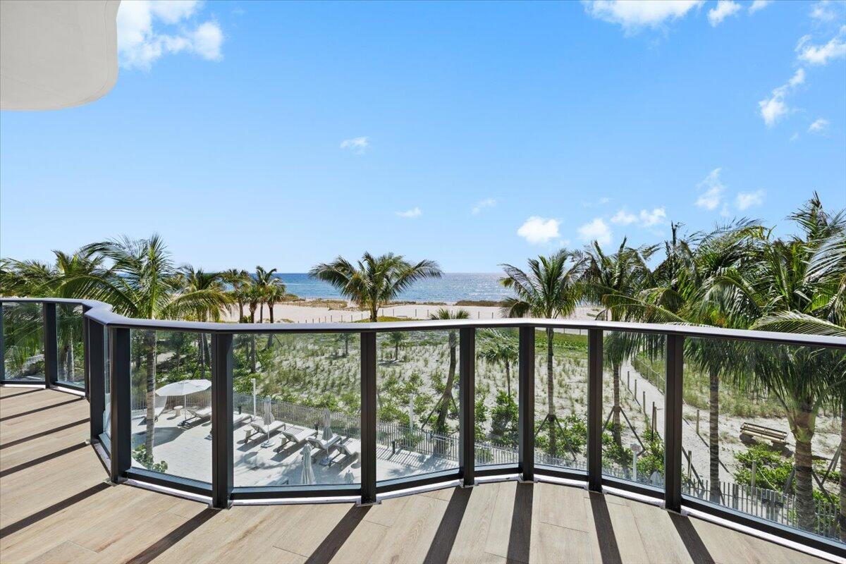 900 N Ocean Boulevard 305 Property Photo 4