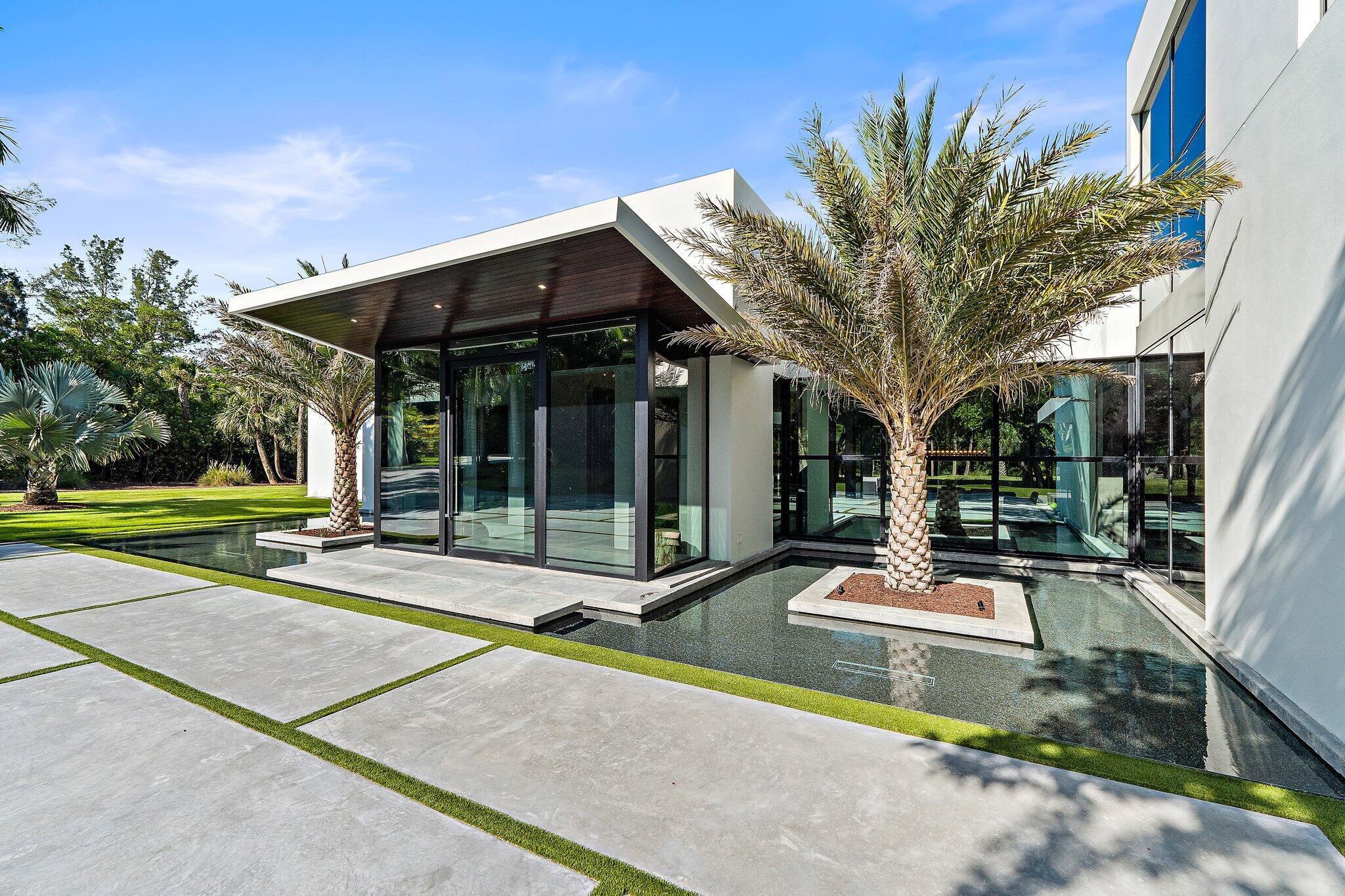 12 N Beach Road Property Photo 5