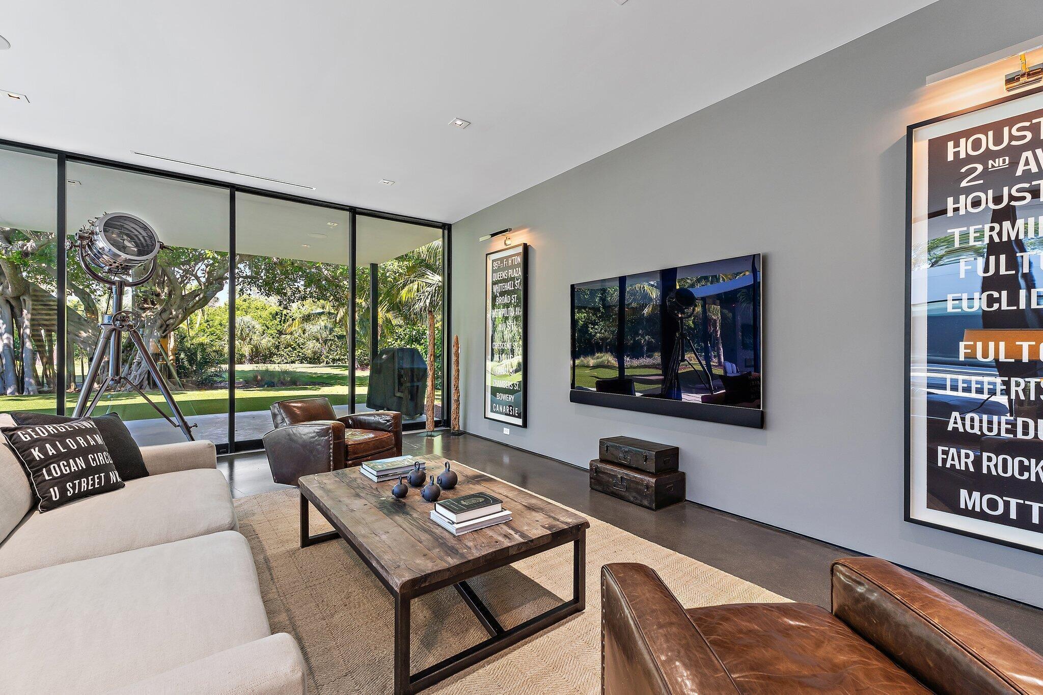 12 N Beach Road Property Photo 18