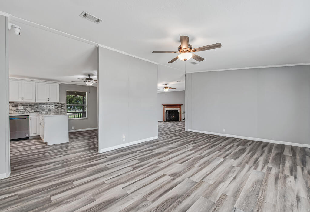 545 Bald Cypress Avenue Property Photo 16