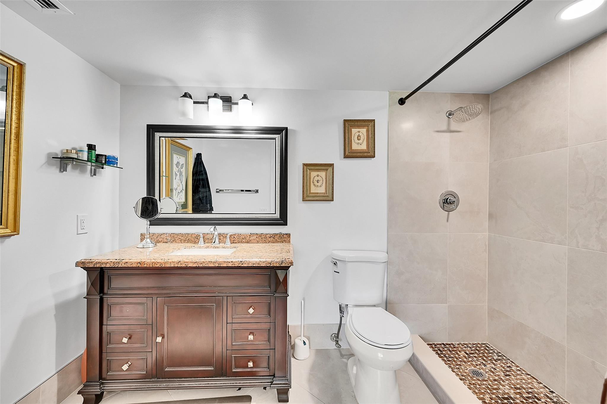 2804 Victoria Way C3 Property Photo 7