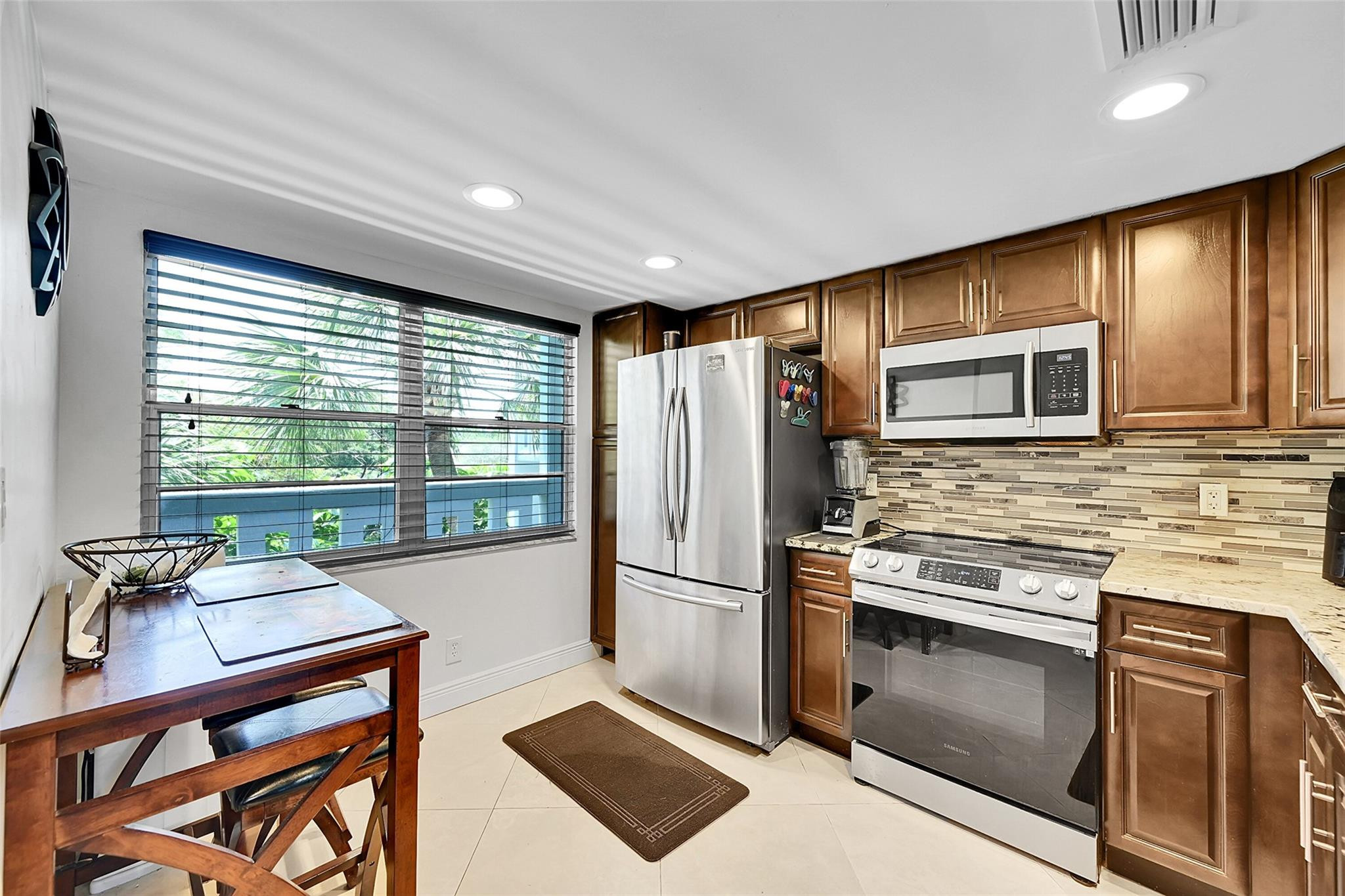 2804 Victoria Way C3 Property Photo 11