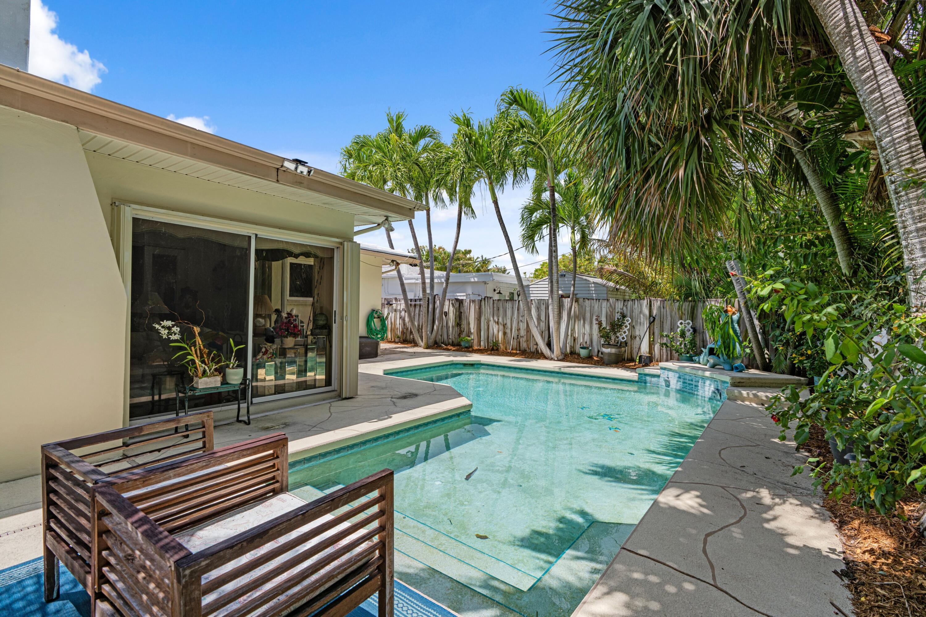 1166 Beach Road Property Photo 9