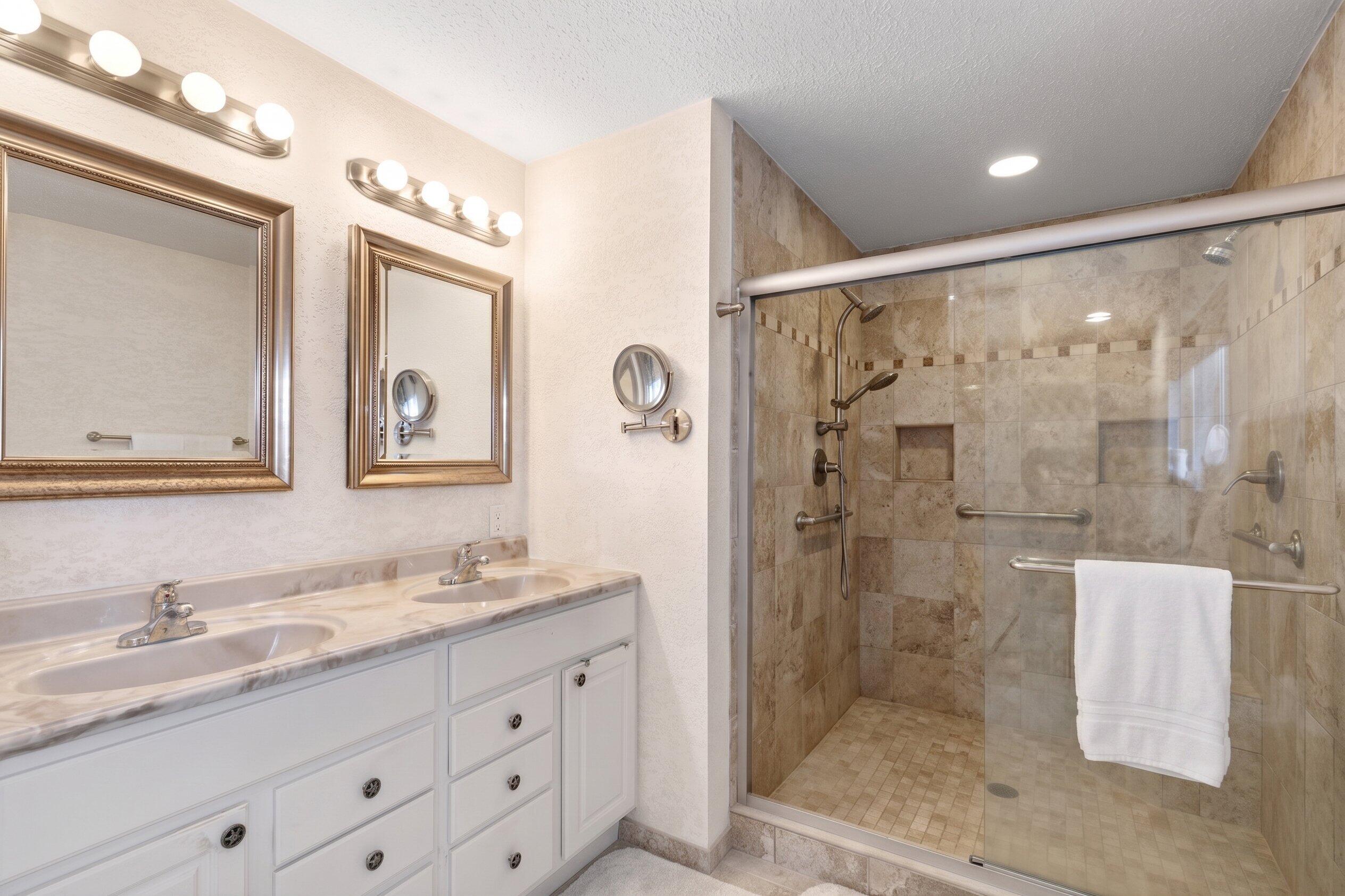 1166 Beach Road Property Photo 11