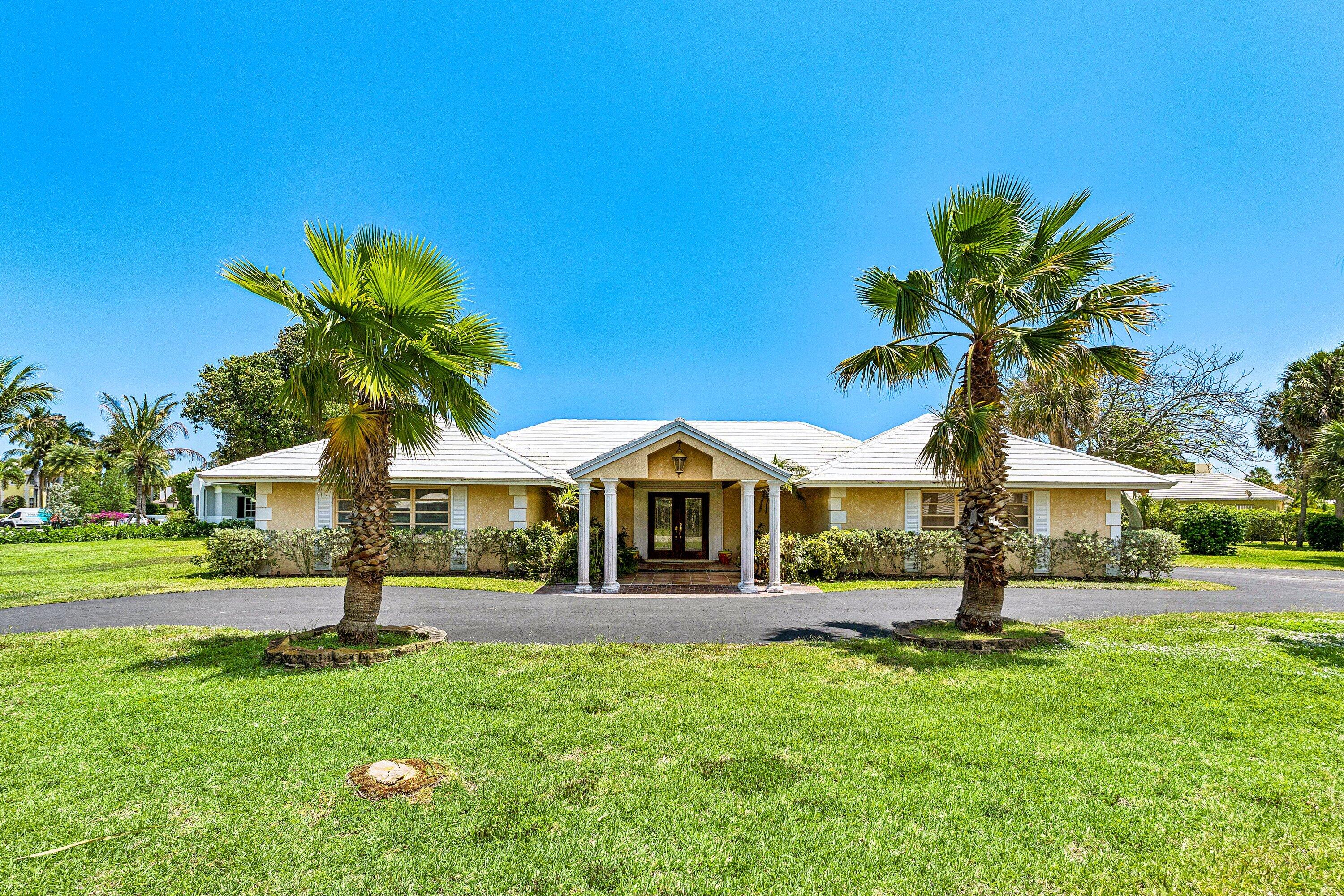 920 Emerald Row Property Photo 4