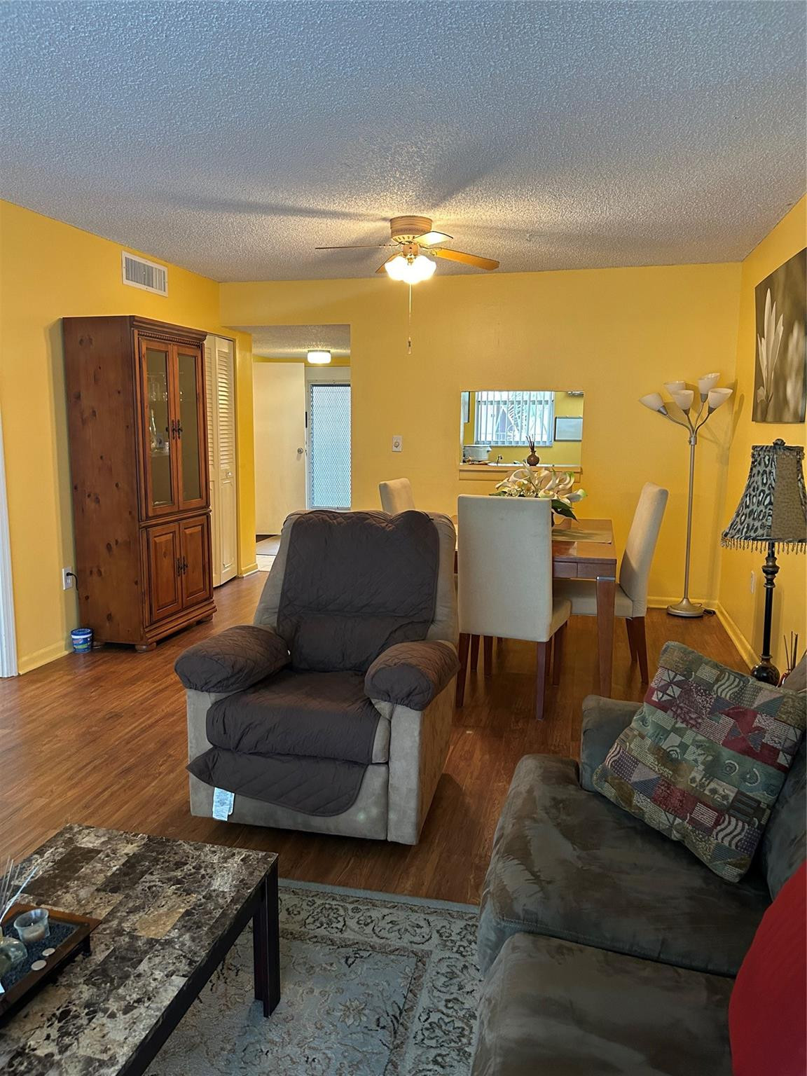 2860 Somerset Drive 311k Property Photo 9