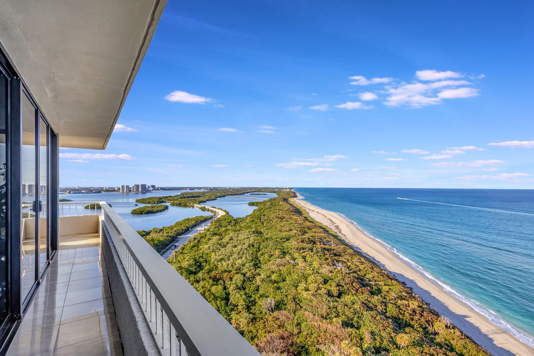 5550 N Ocean Drive 21c Property Photo 48
