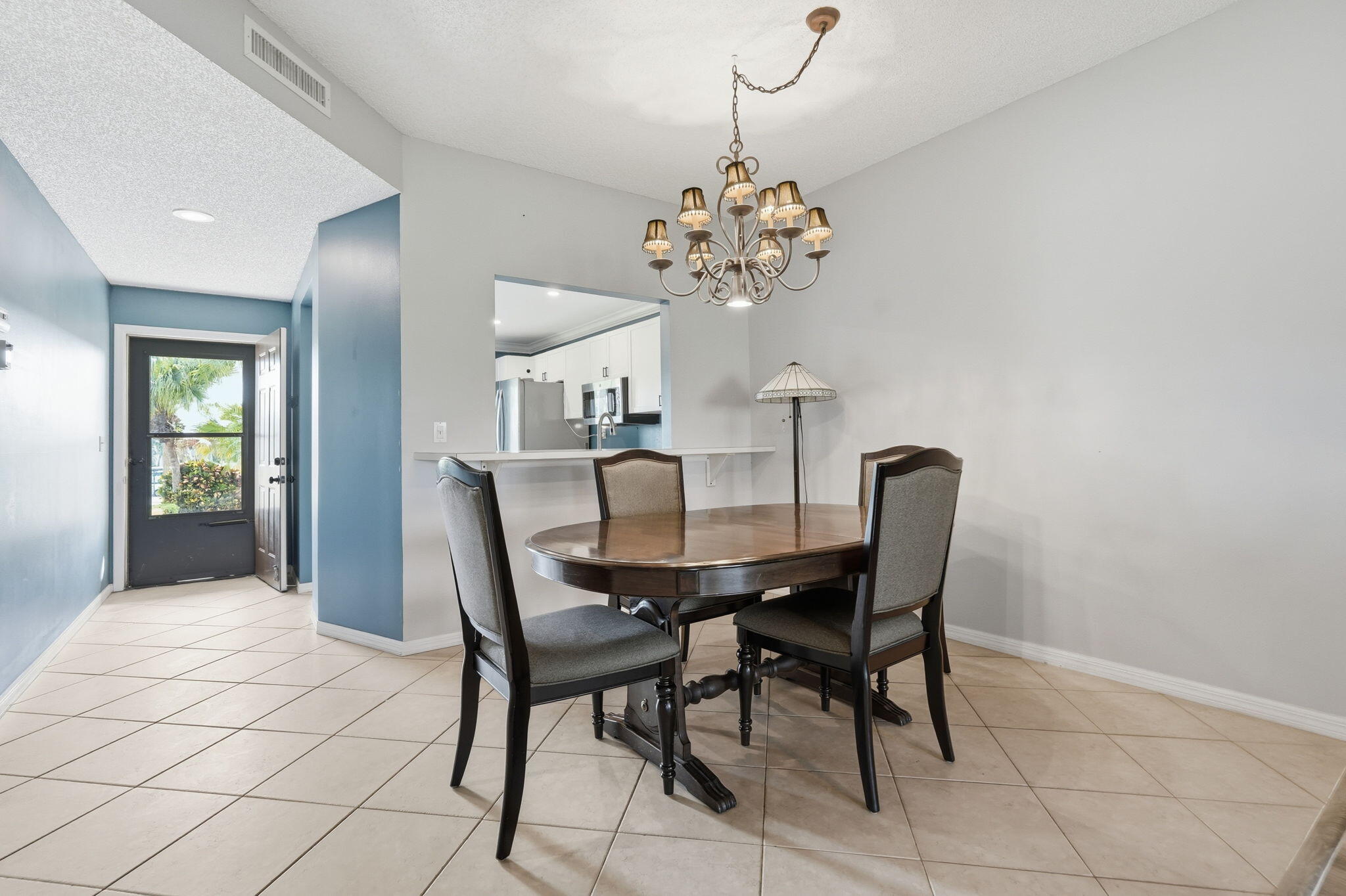 6901 Se Constitution Boulevard 102 Property Photo 6