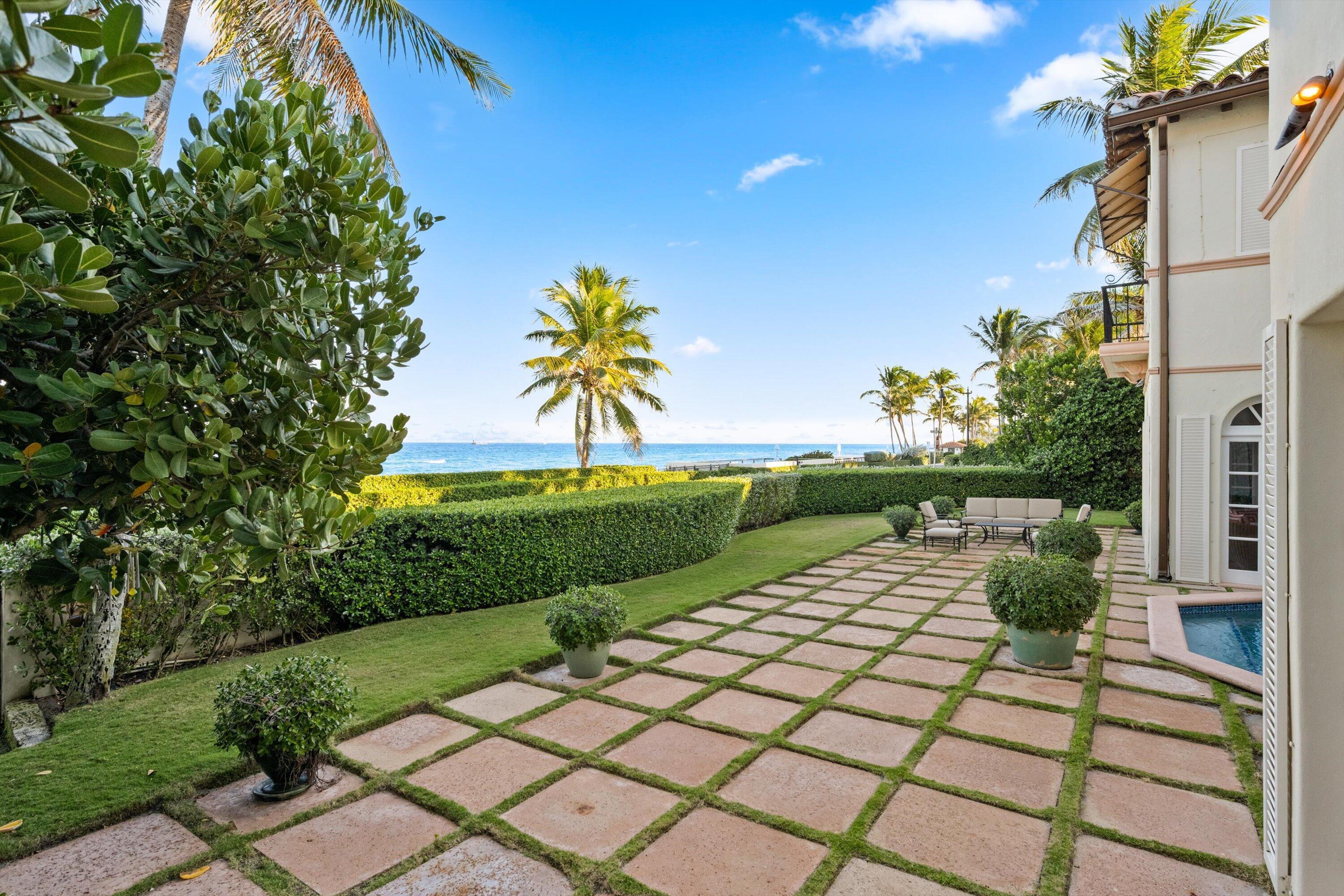 240 N Ocean Boulevard Property Photo 42
