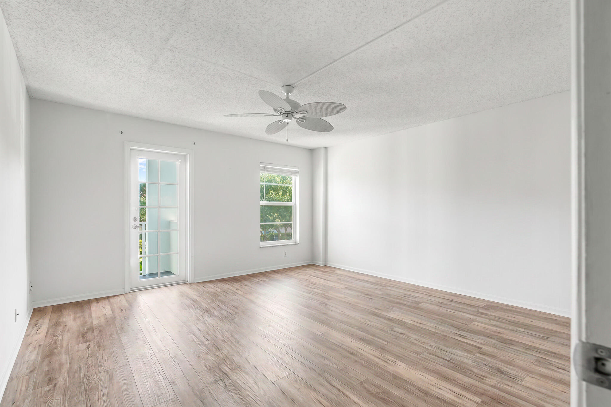950 Ponce De Leon 3120 Property Photo 23