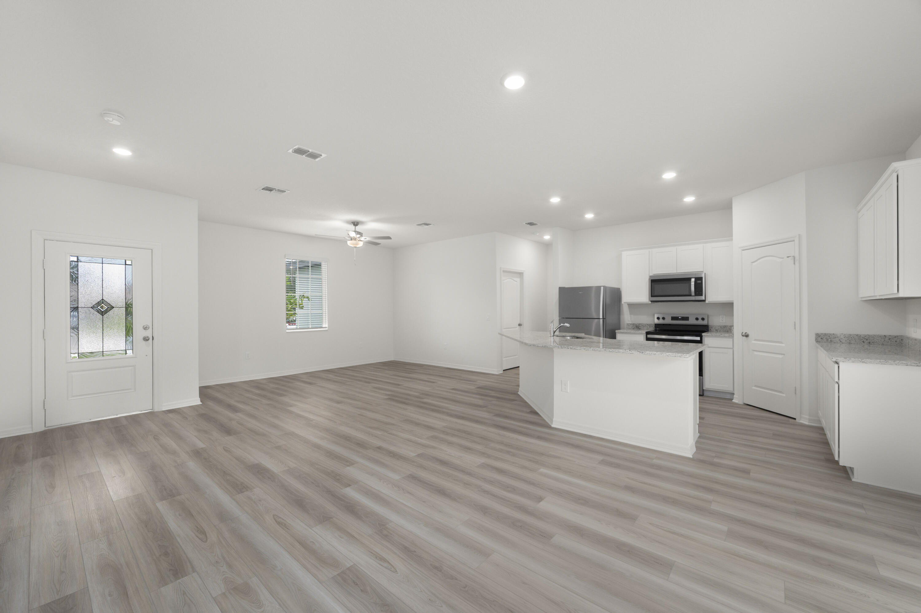 7855 104th Avenue Property Photo 5