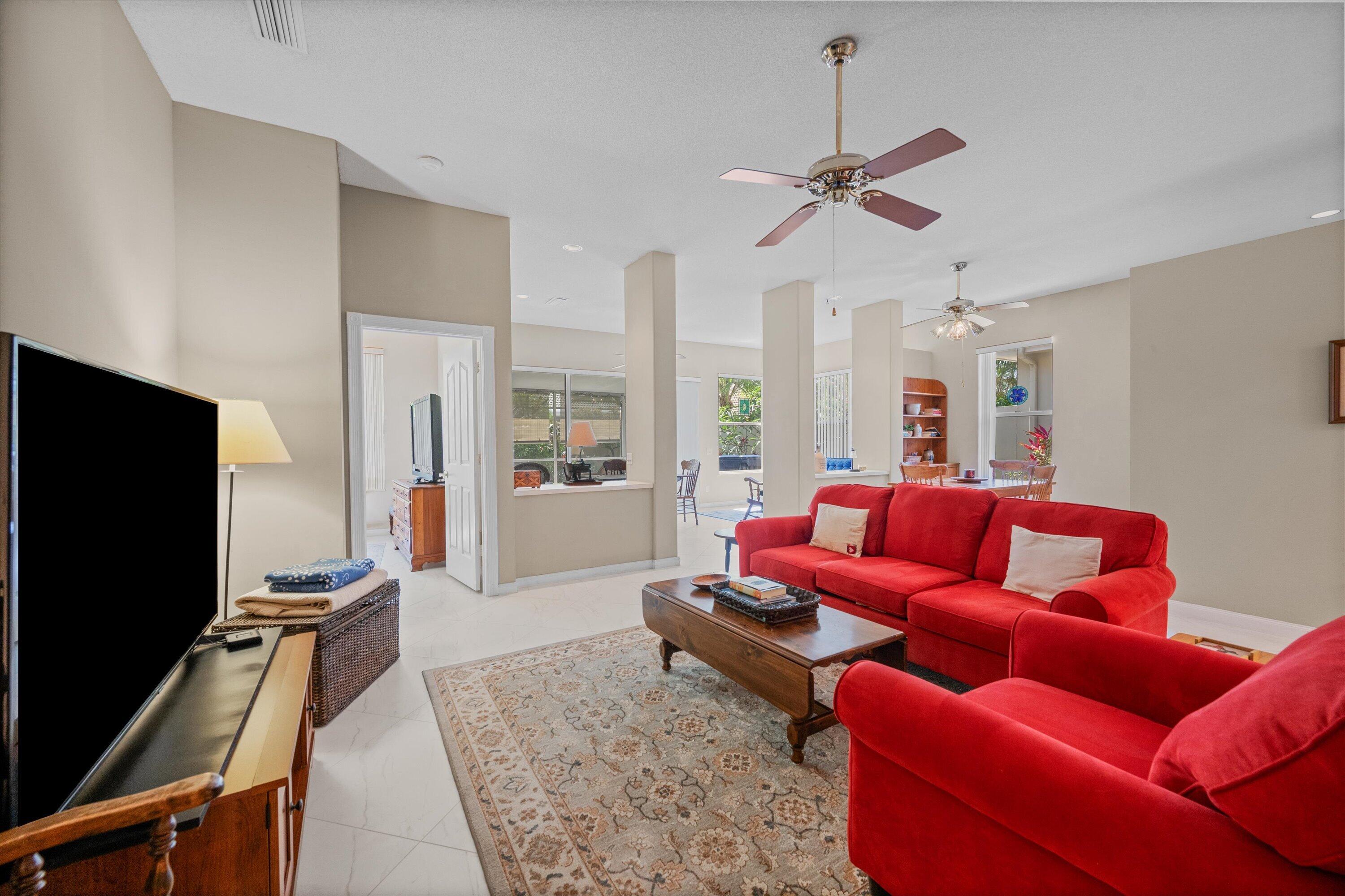 178 Hampton Place Property Photo 8
