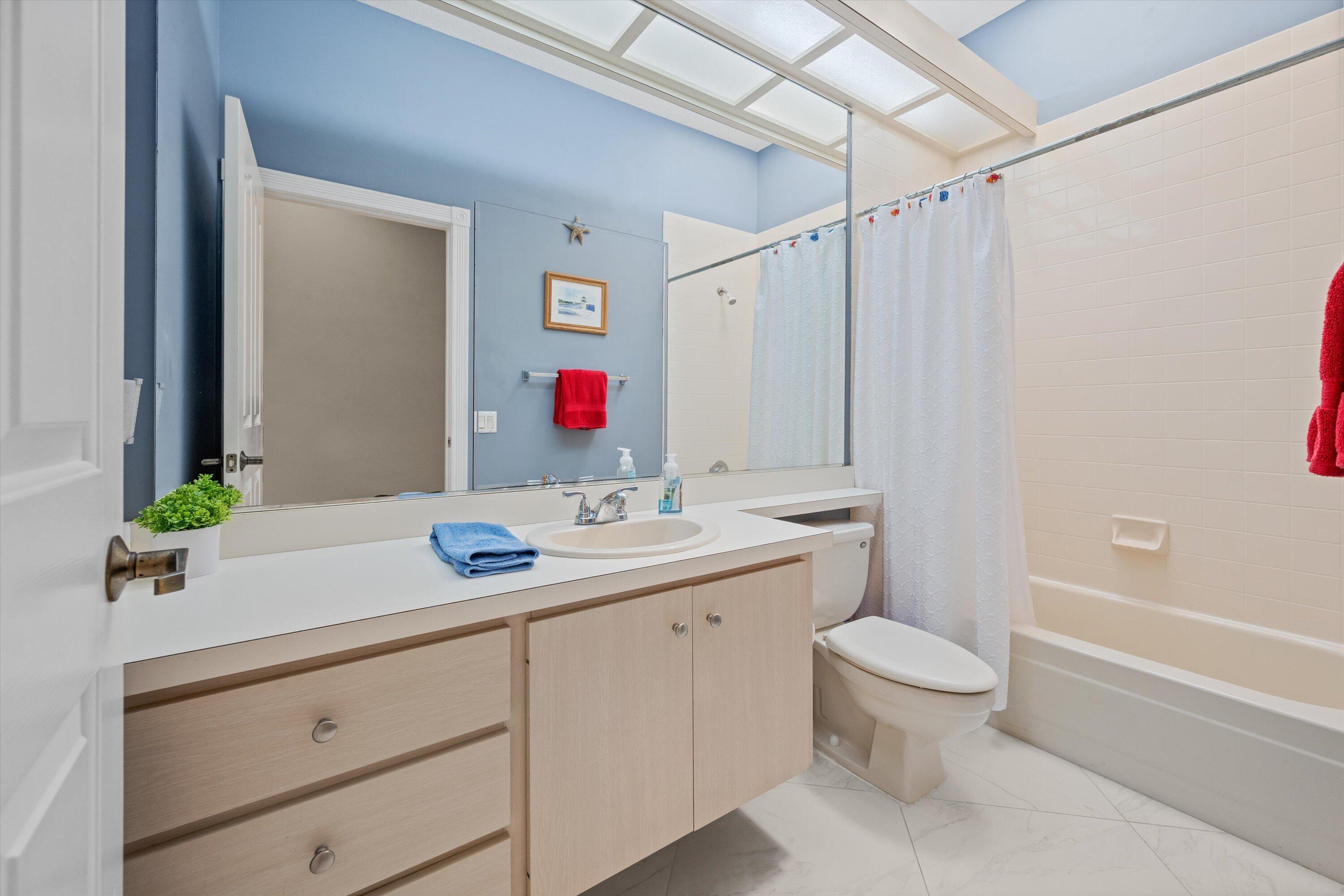 178 Hampton Place Property Photo 24