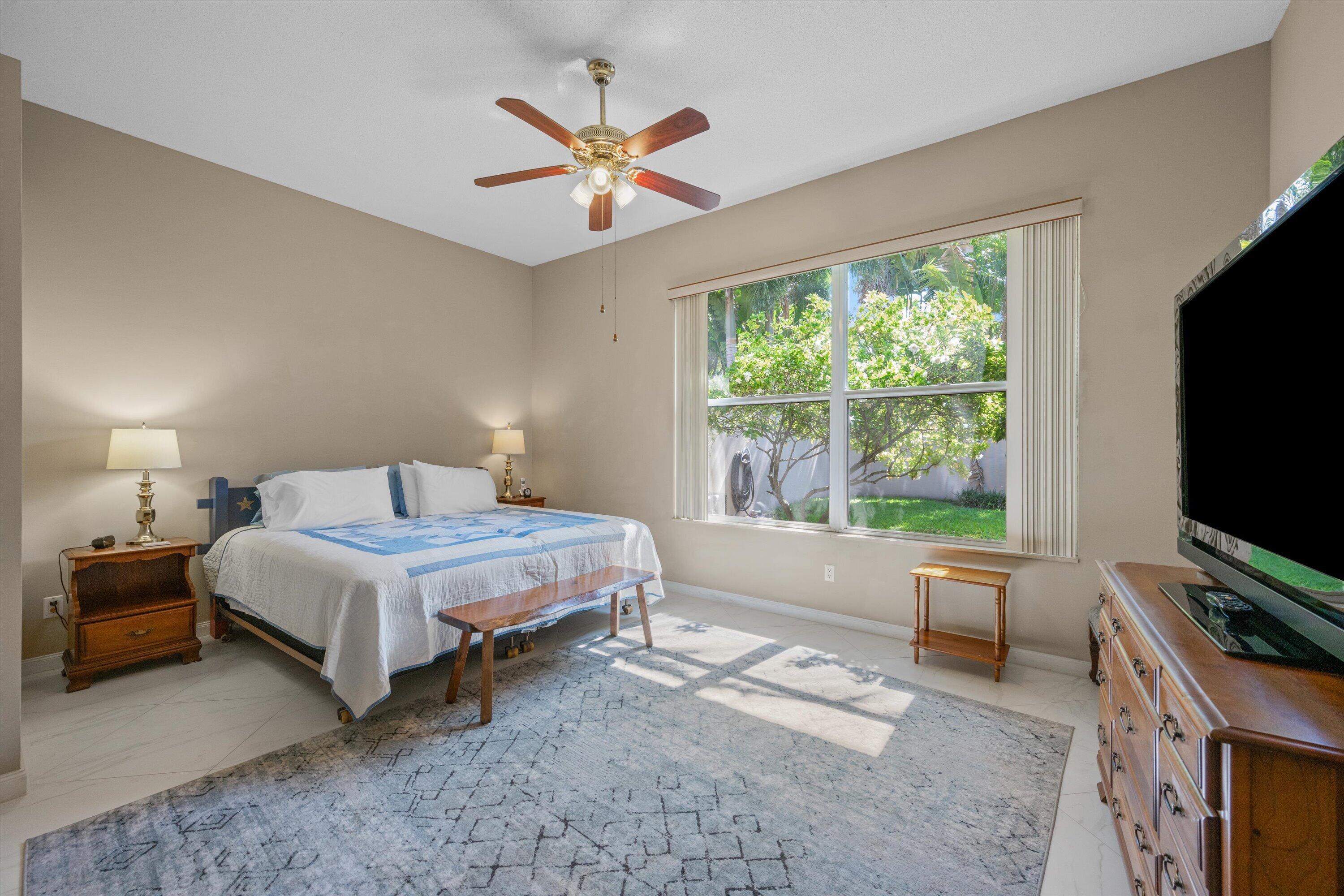 178 Hampton Place Property Photo 29