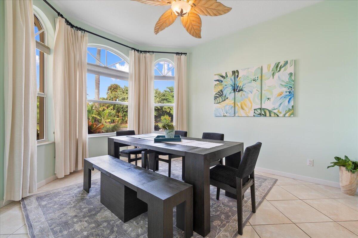 72 Waterway Road Property Photo 11