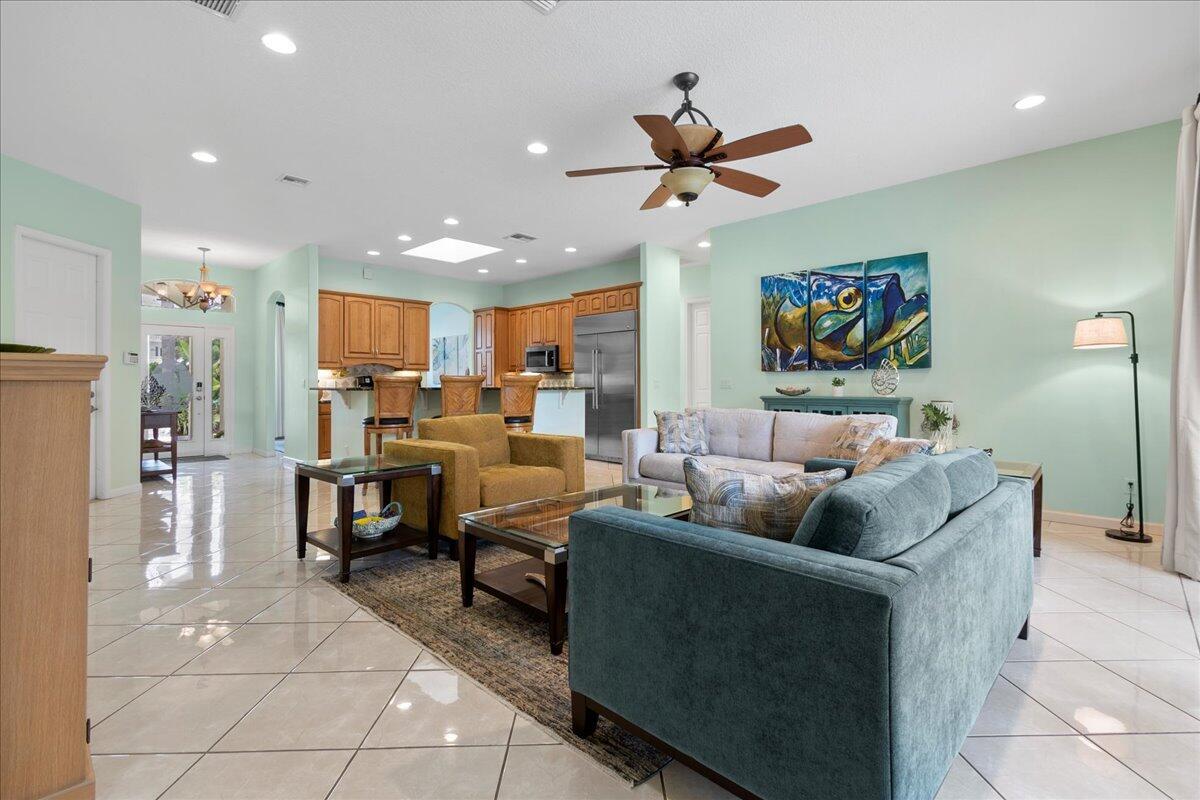 72 Waterway Road Property Photo 14