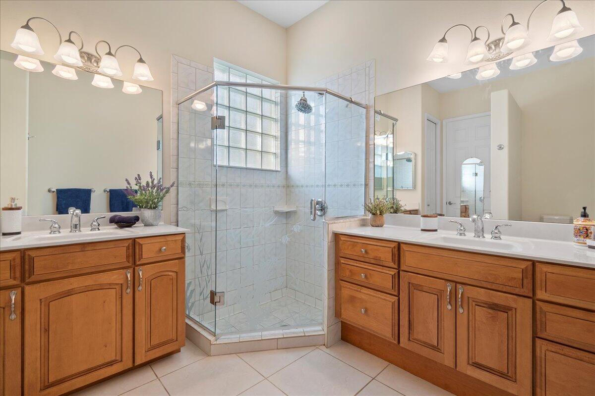 72 Waterway Road Property Photo 19