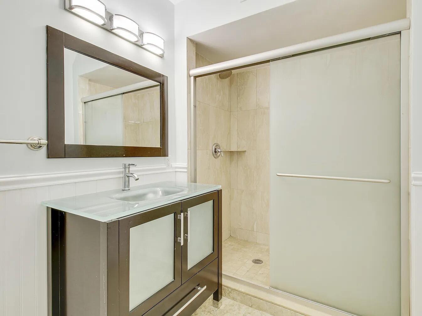 1310 Manor Drive Property Photo 16