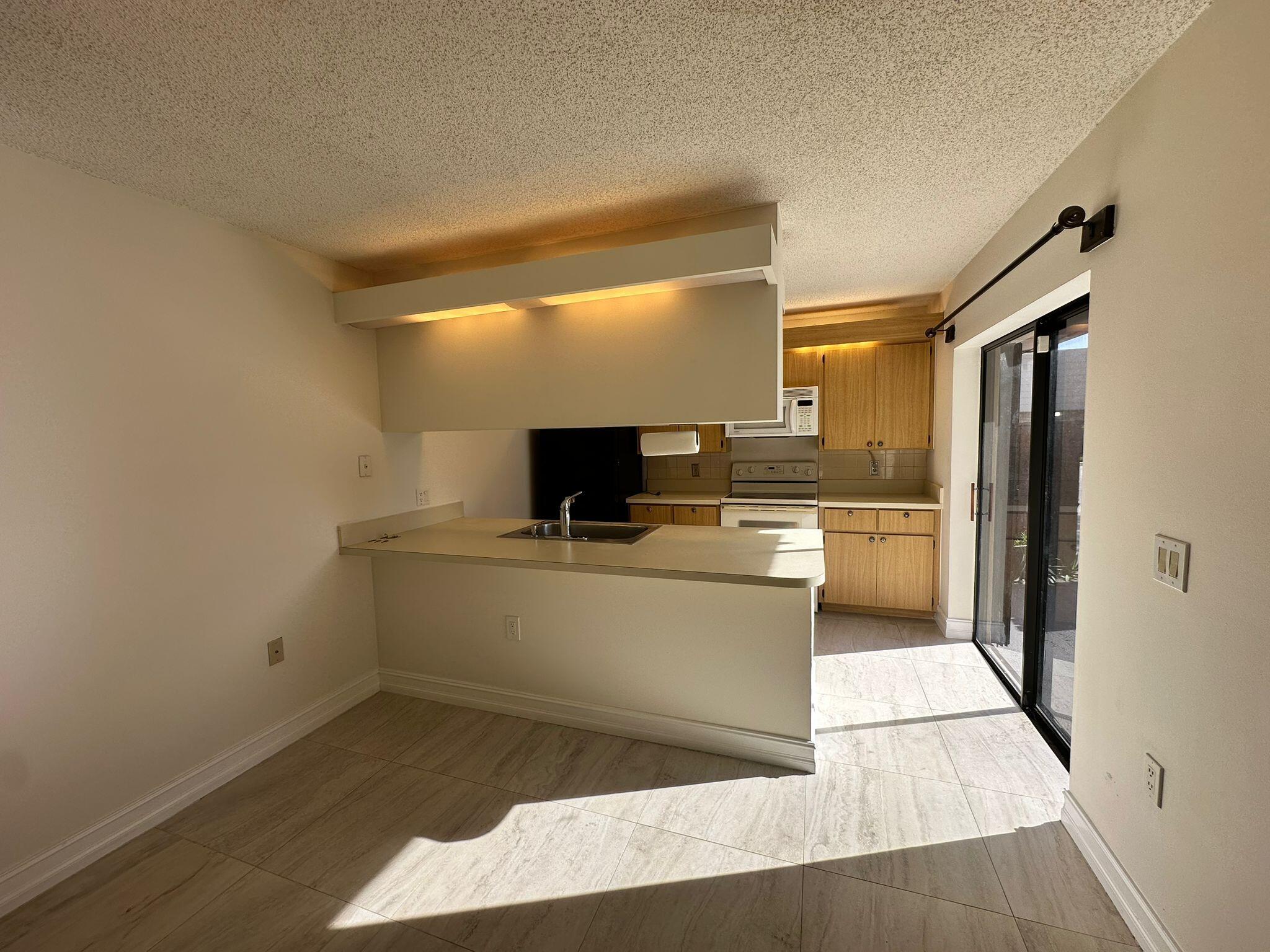 5718 57th Way Property Photo 13
