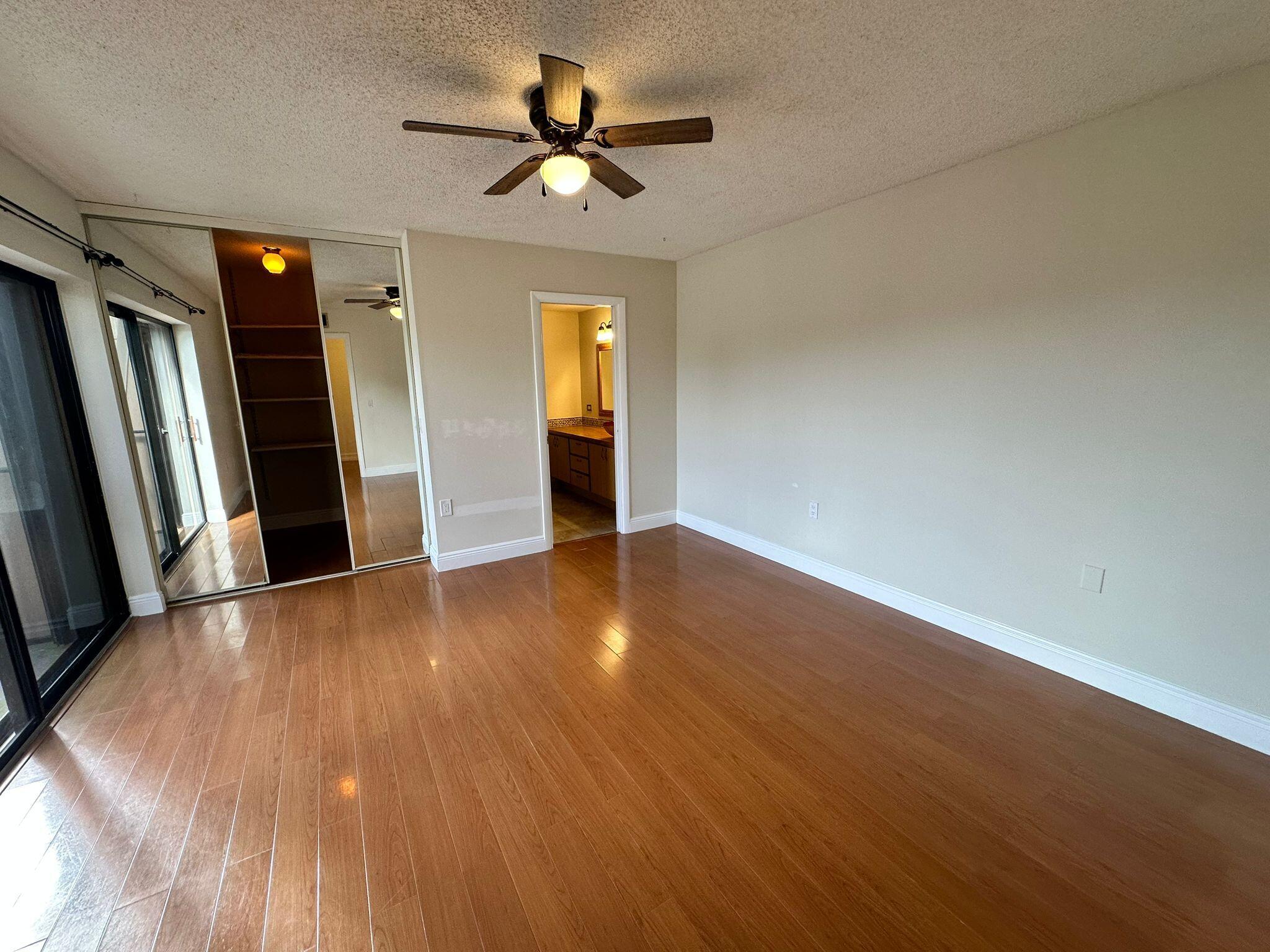 5718 57th Way Property Photo 23
