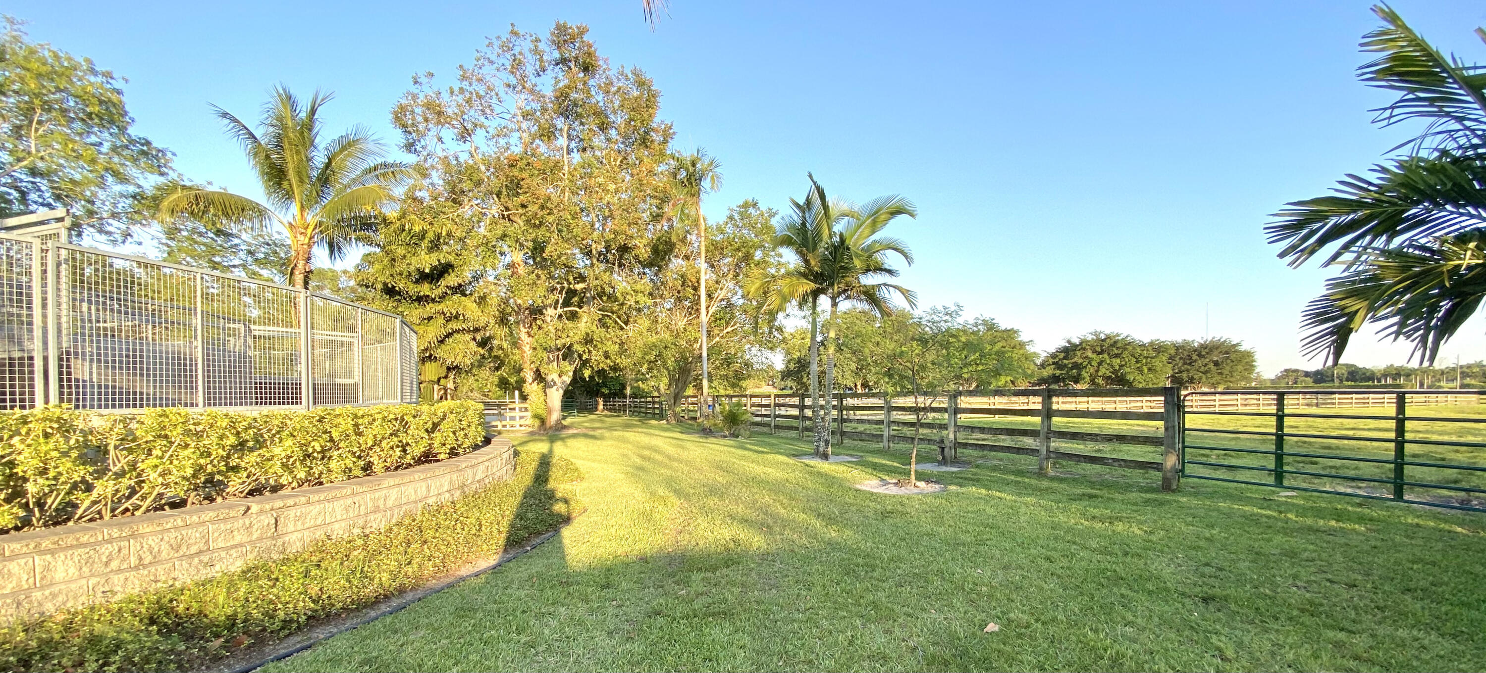 5110 S Shore Boulevard Property Photo 21