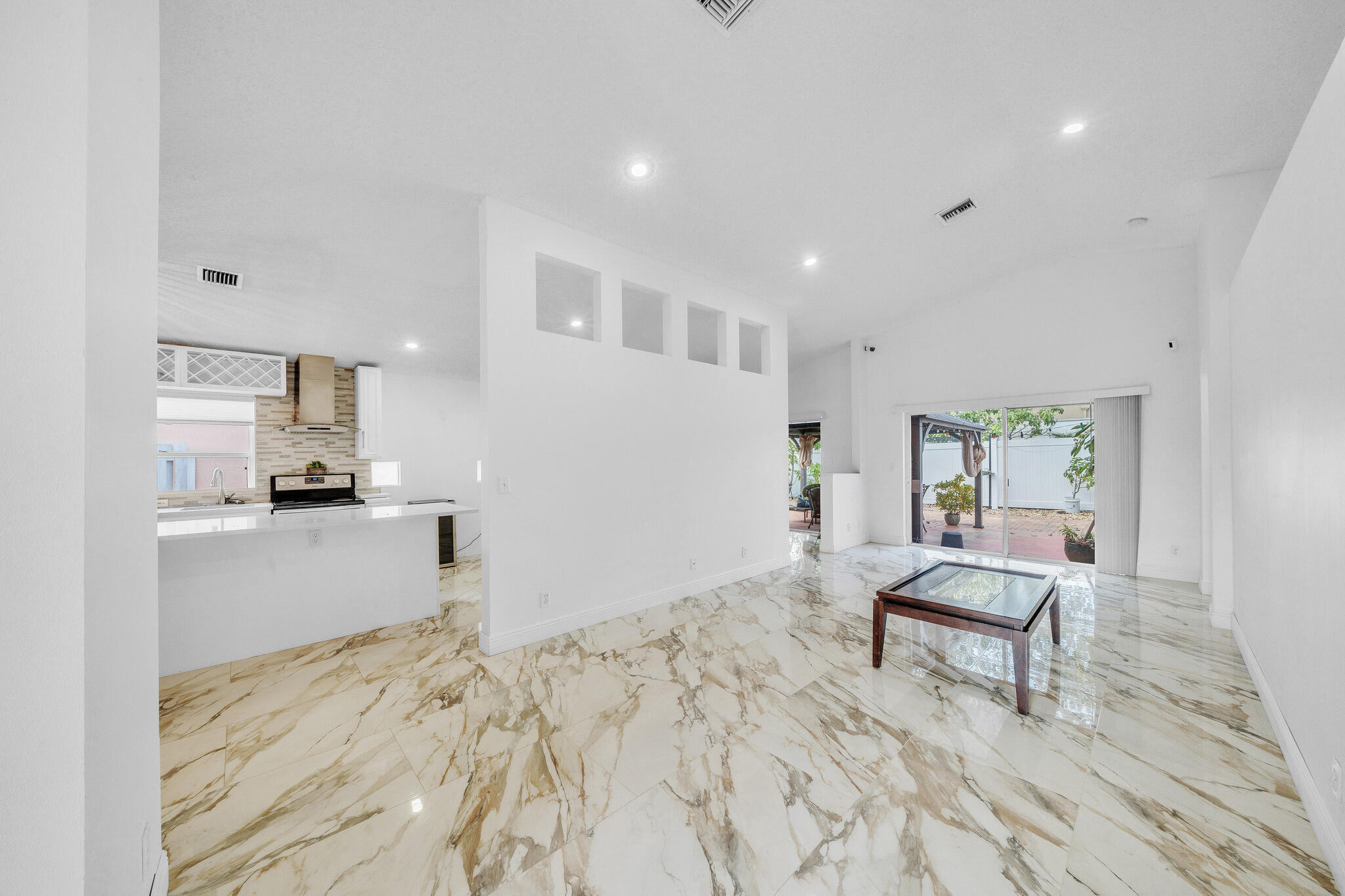 7249 Nautica Way Property Photo 11
