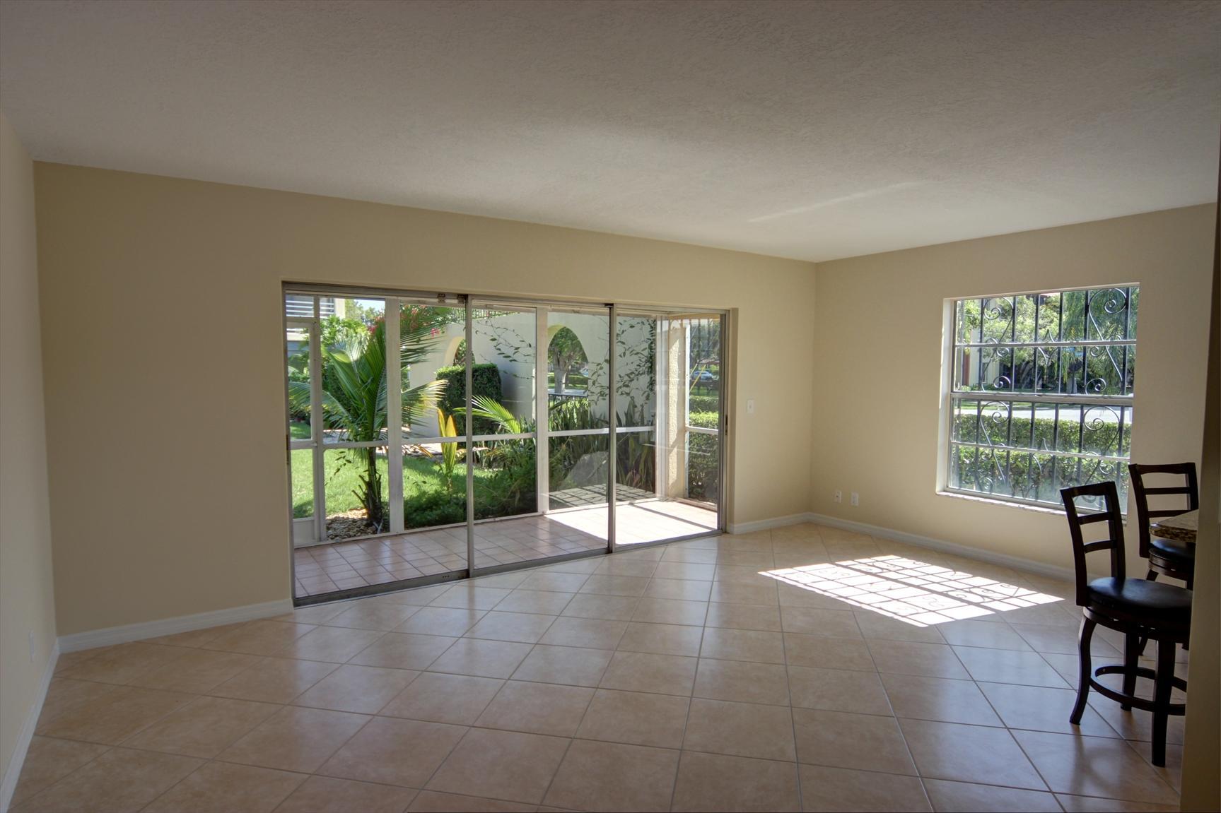 342 Southwind Drive 114 Property Photo 4