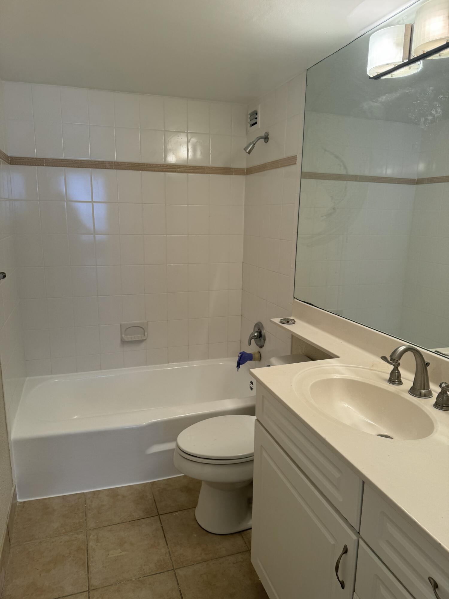 1000 Spanish River Road 3b Property Photo 11