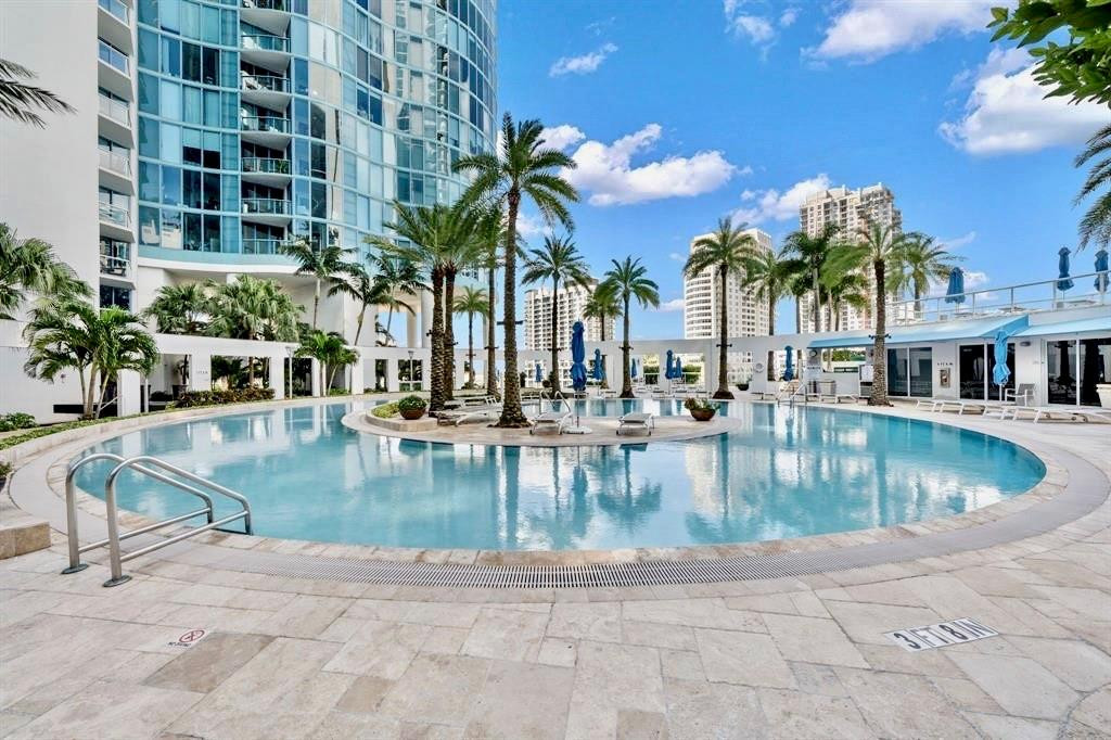 333 Las Olas Way 404 Property Photo 38