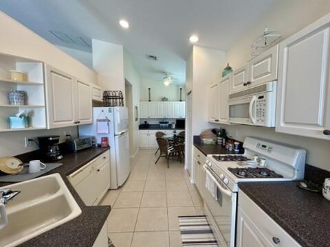 360 Nw Shoreline Circle Property Photo 3