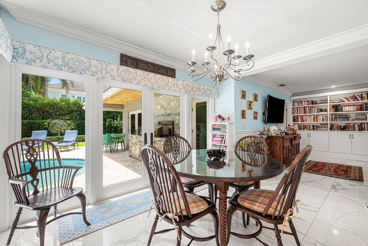 2177 Areca Palm Road Property Photo 15