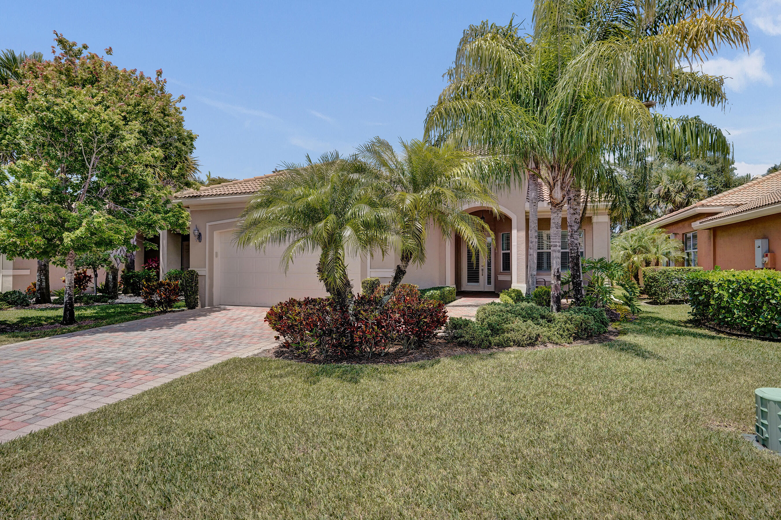 8703 Carmel Mountain Way Property Photo 3