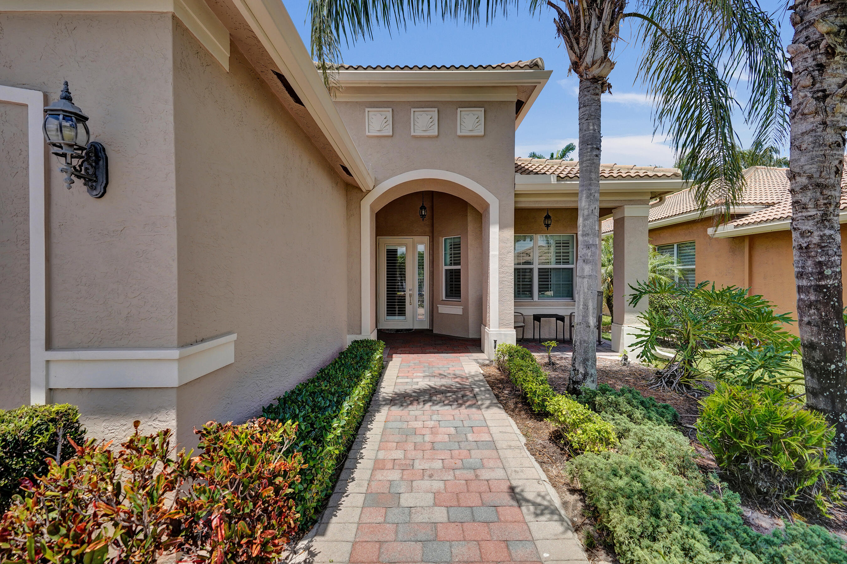 8703 Carmel Mountain Way Property Photo 4