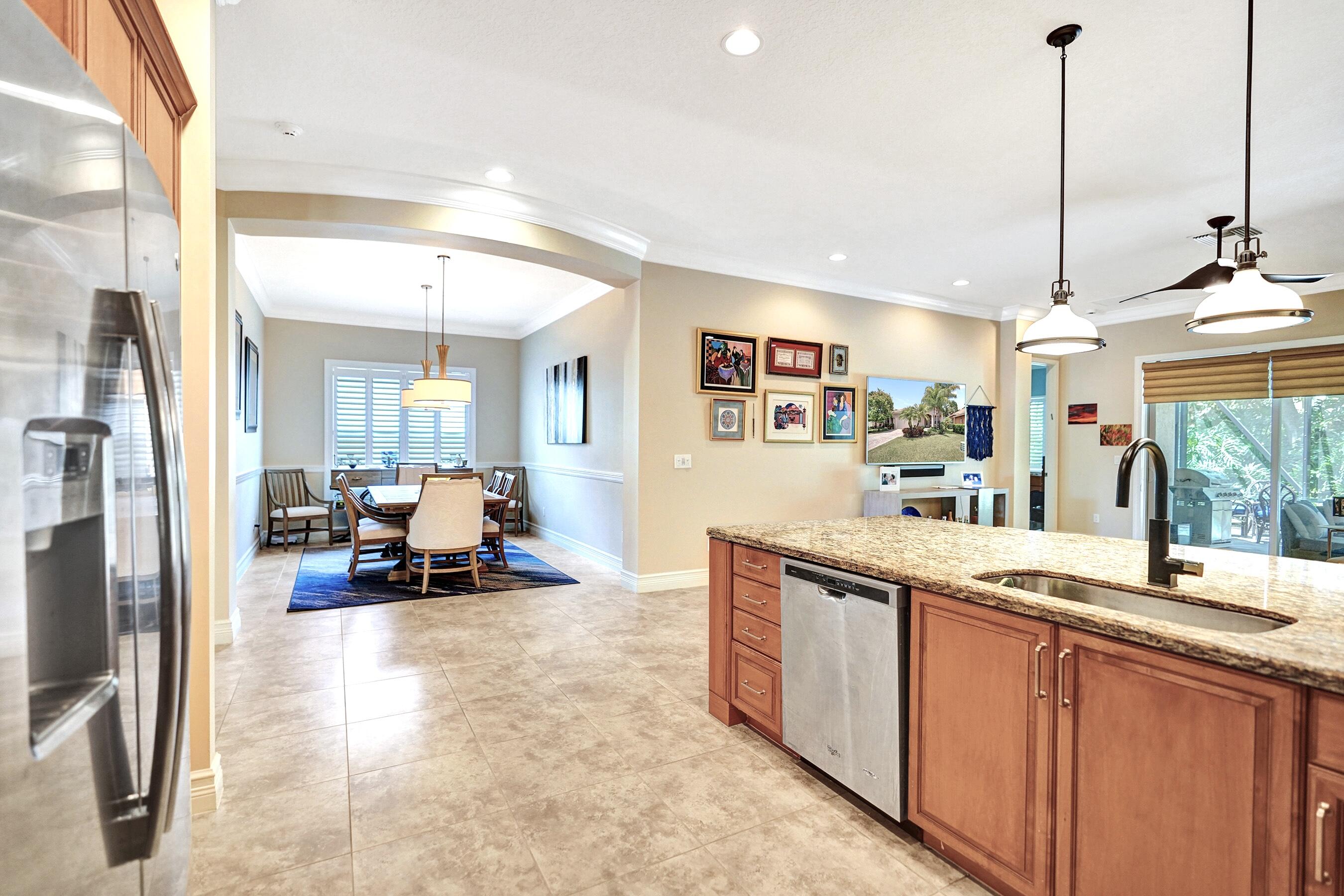 8703 Carmel Mountain Way Property Photo 9