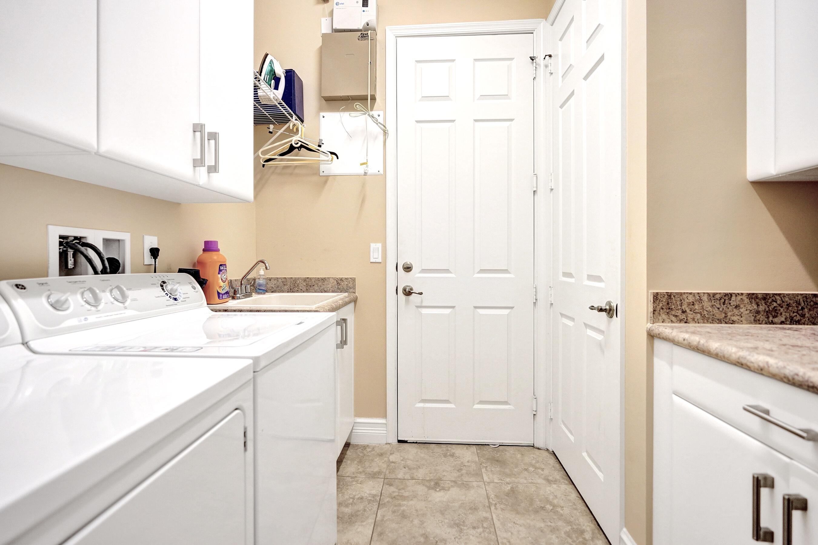 8703 Carmel Mountain Way Property Photo 35