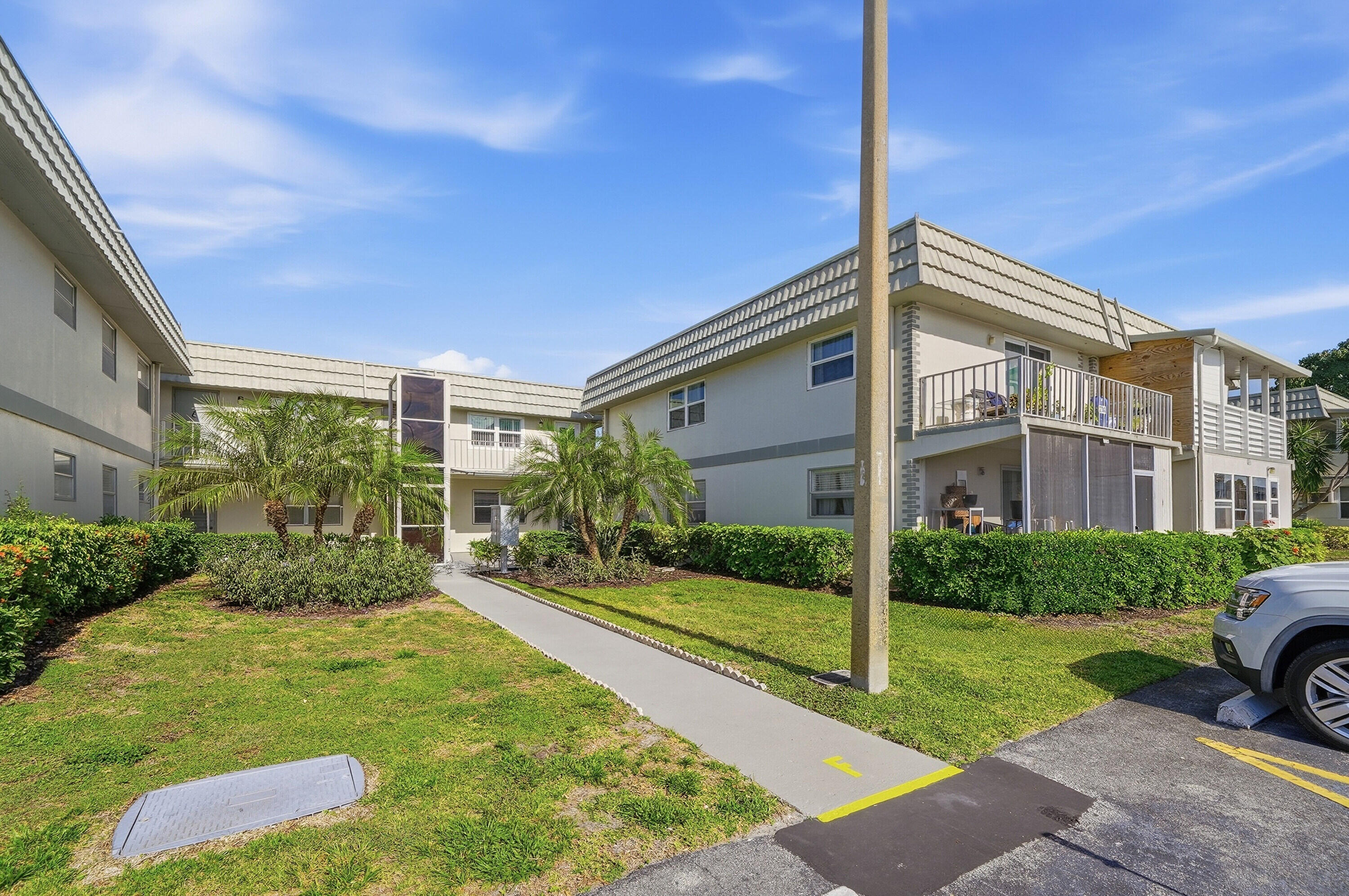 251 Monaco Way Property Photo 1