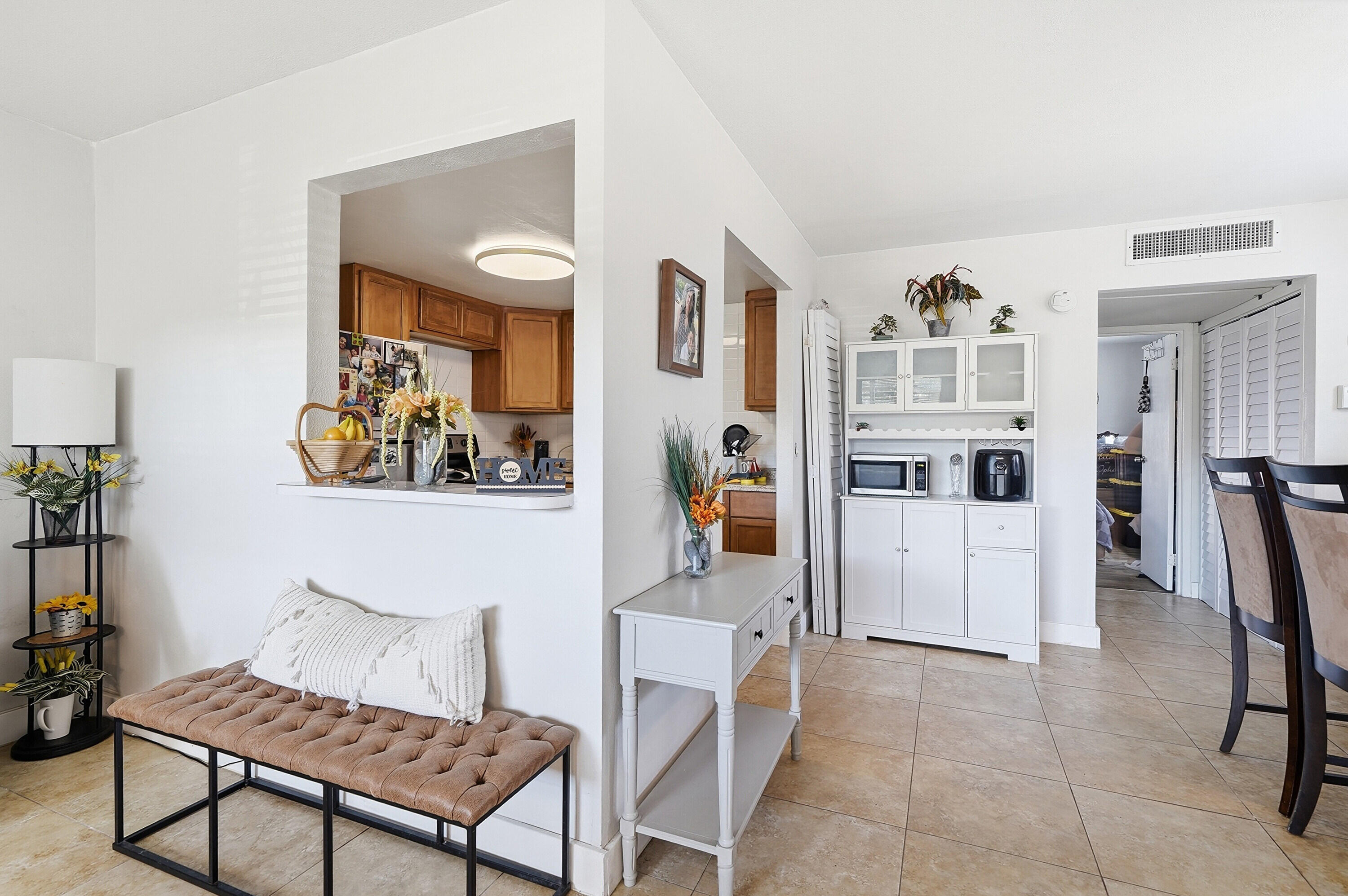 251 Monaco Way Property Photo 10
