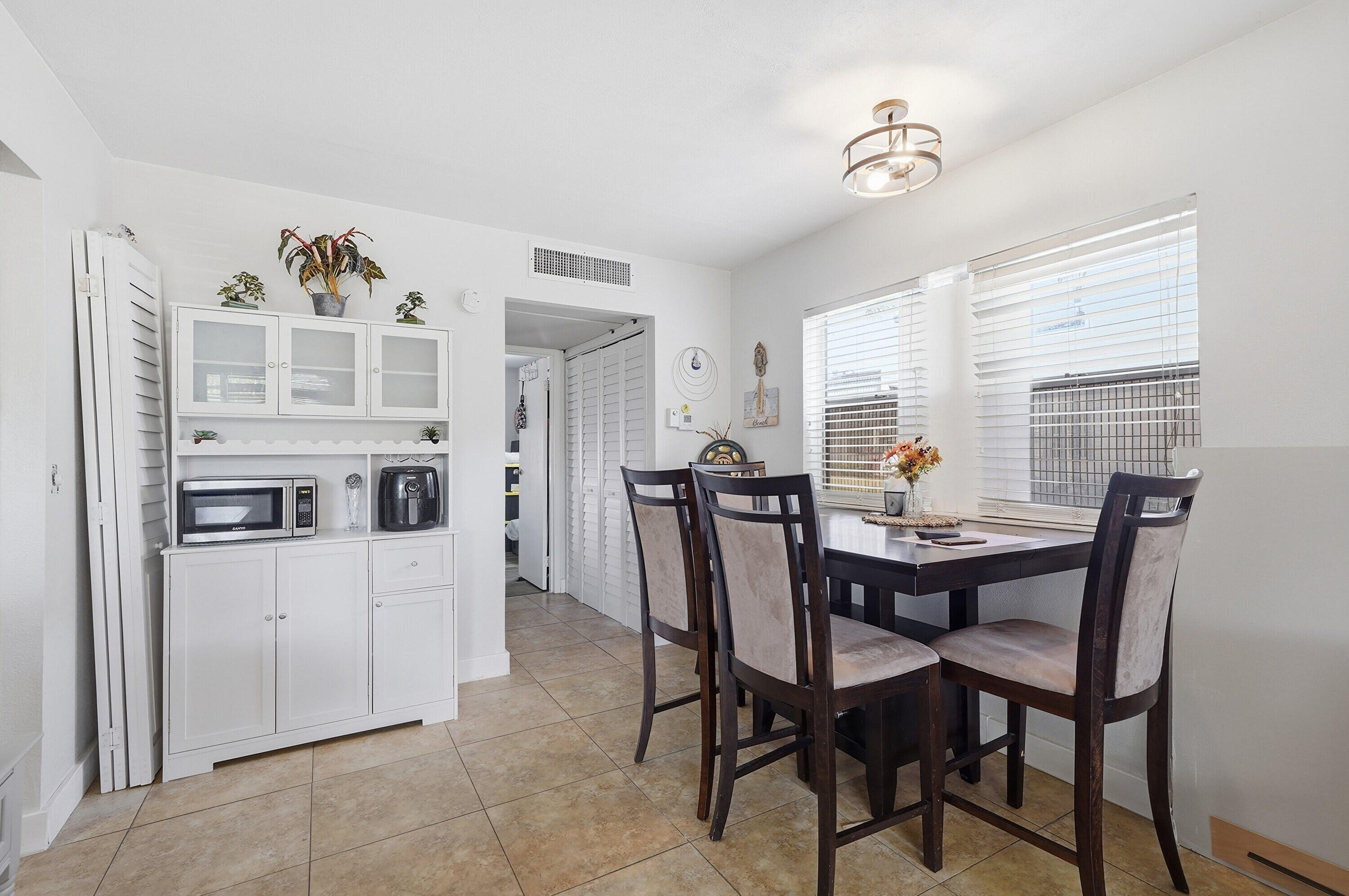 251 Monaco Way Property Photo 11
