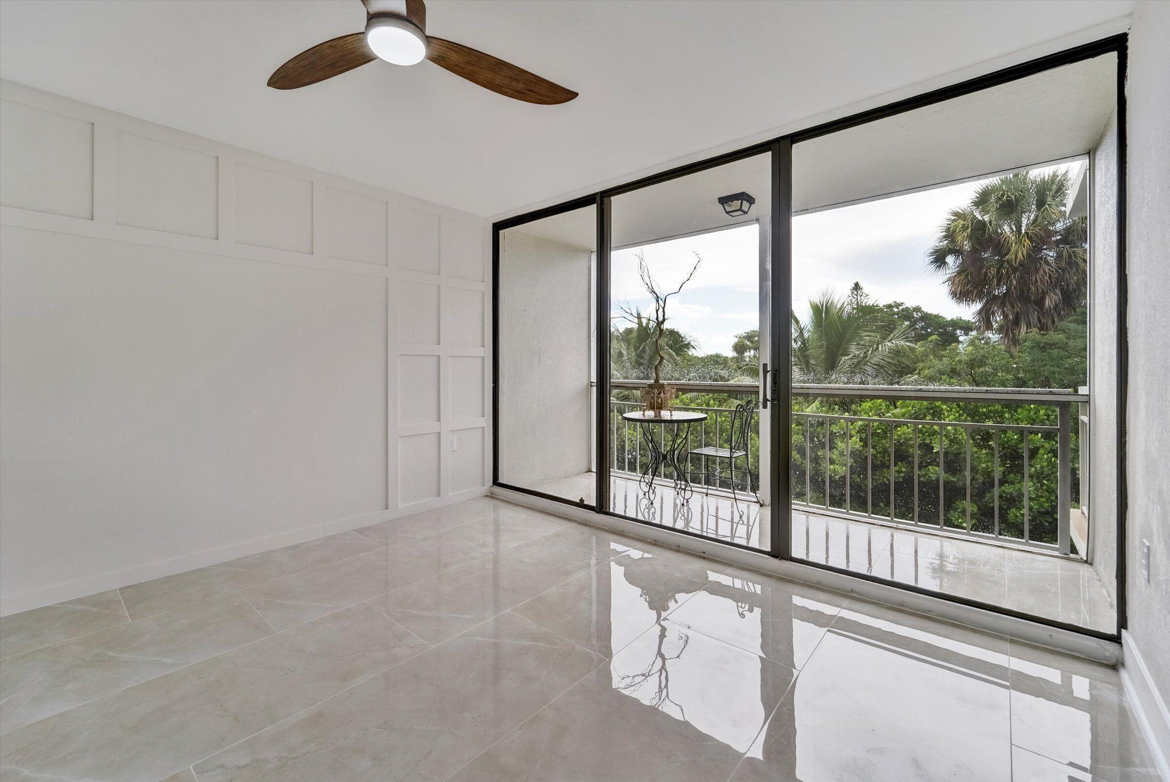 6181 Balboa Circle 303 Property Photo 15