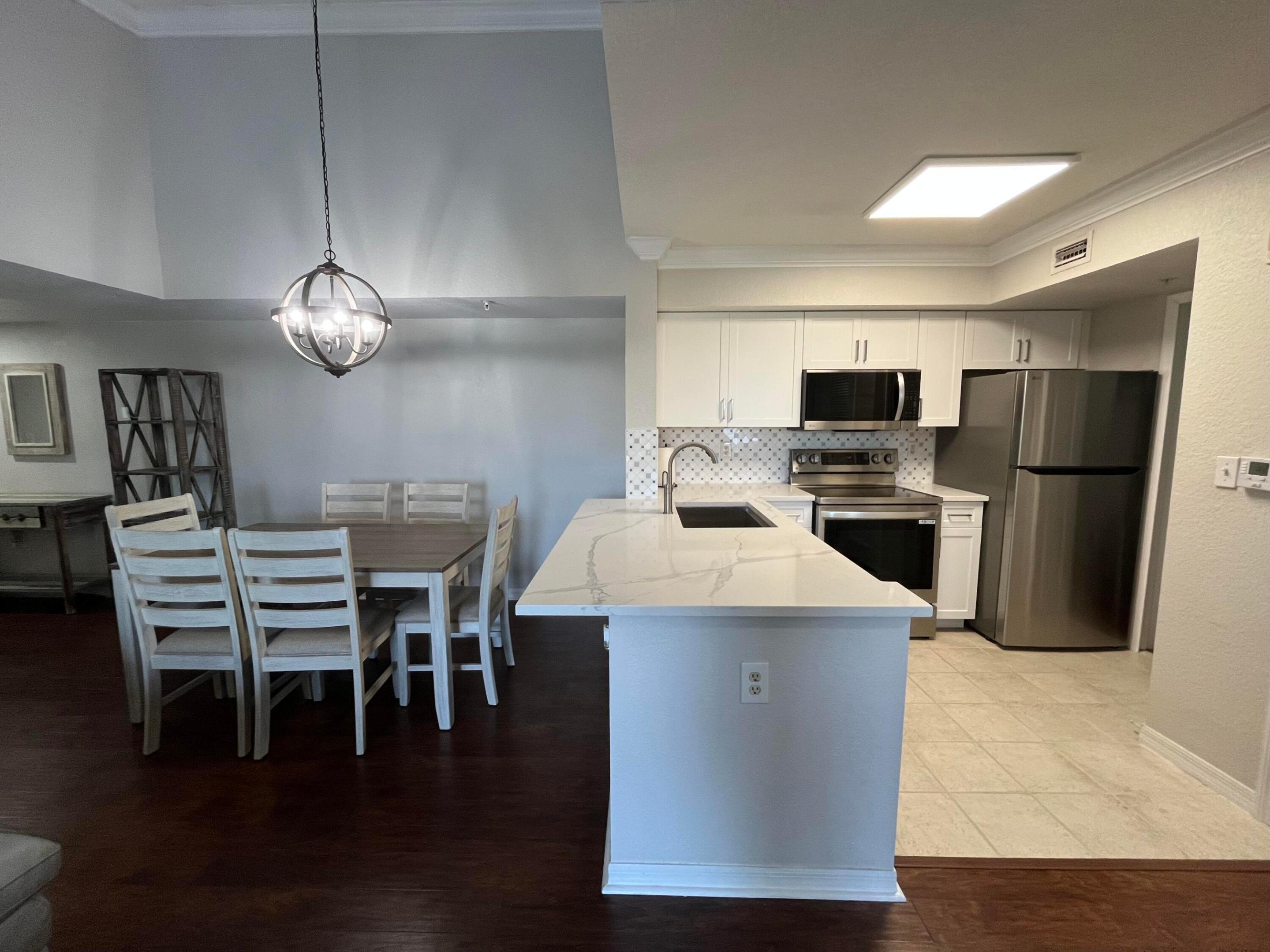 15135 Michelangelo Boulevard 306 Property Photo 9