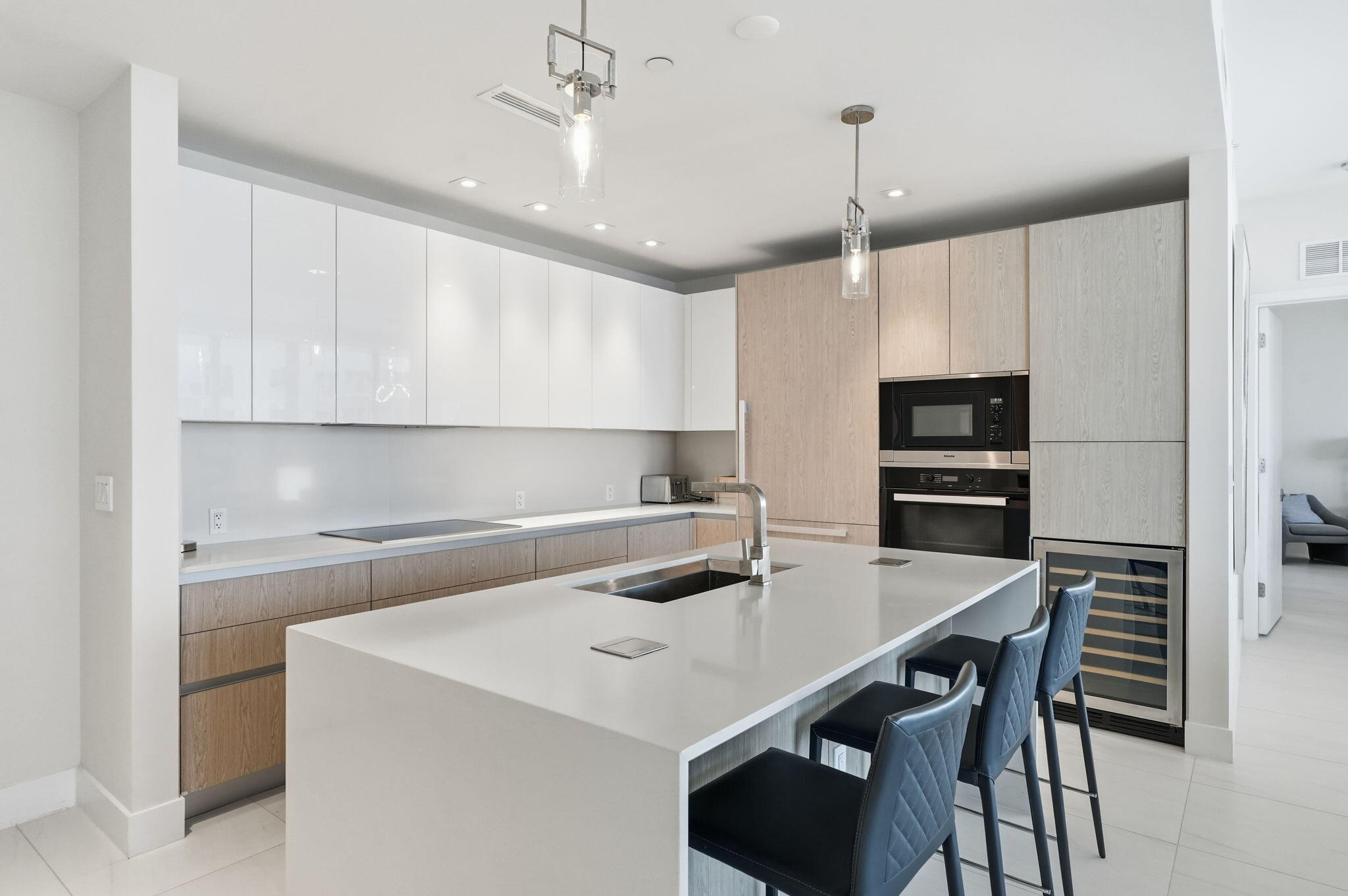 3100 N Ocean Drive # H-1701 Property Photo 45