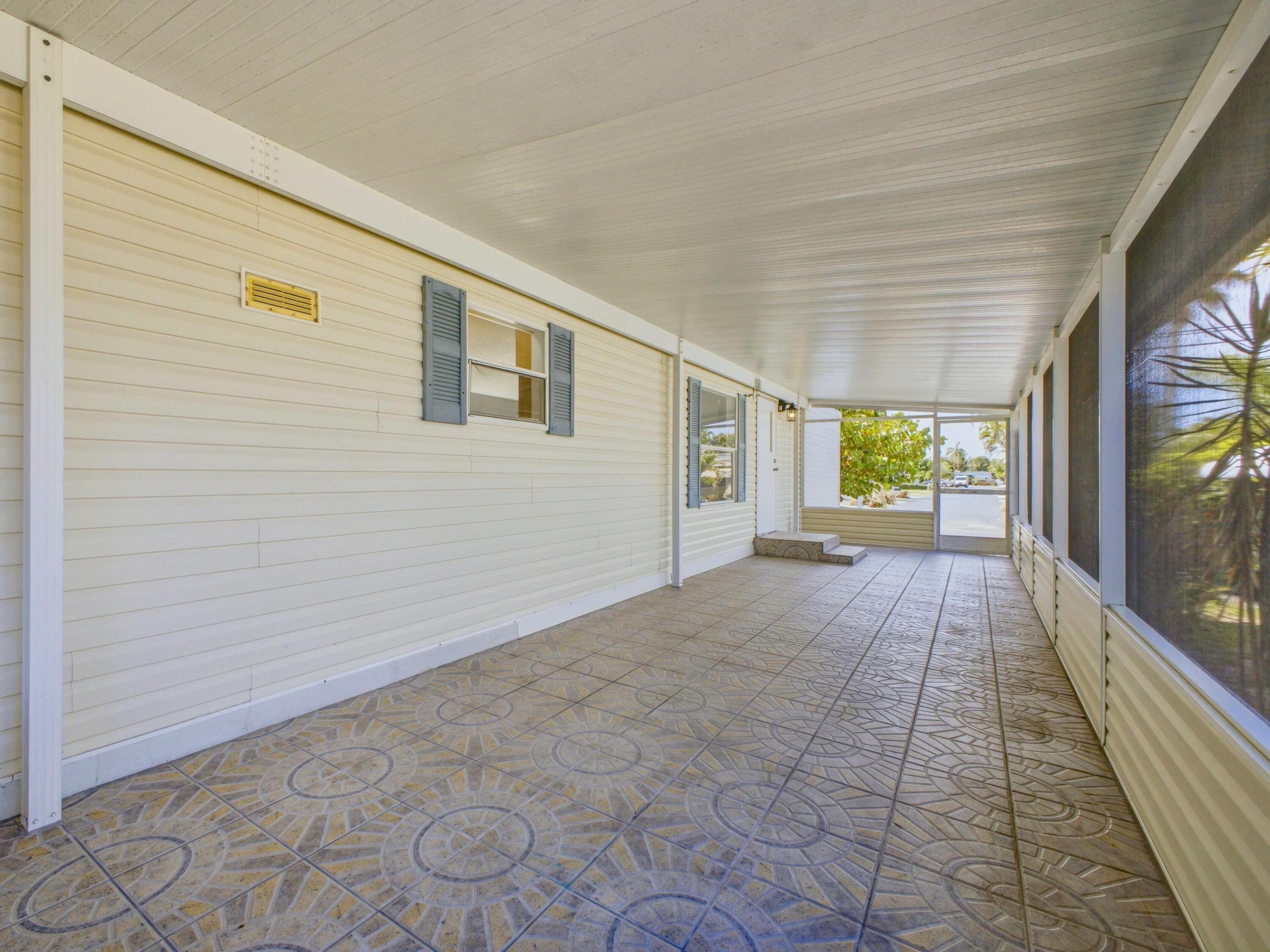 4185 N Shady Lane Property Photo 6