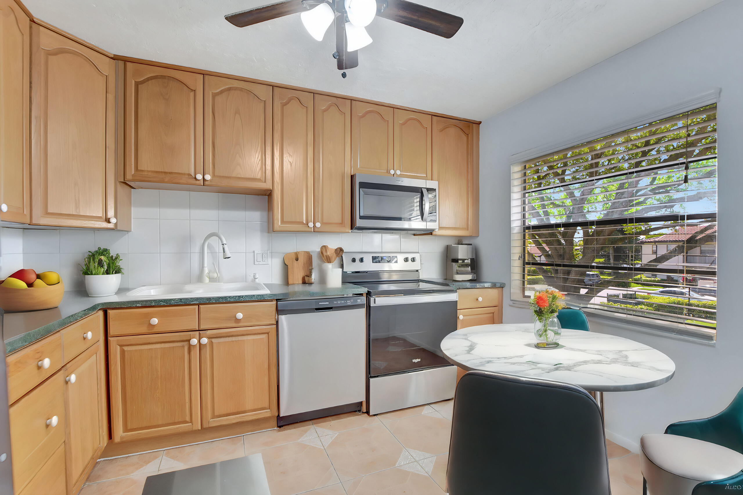 21864 Arriba Real 3d Property Photo 8
